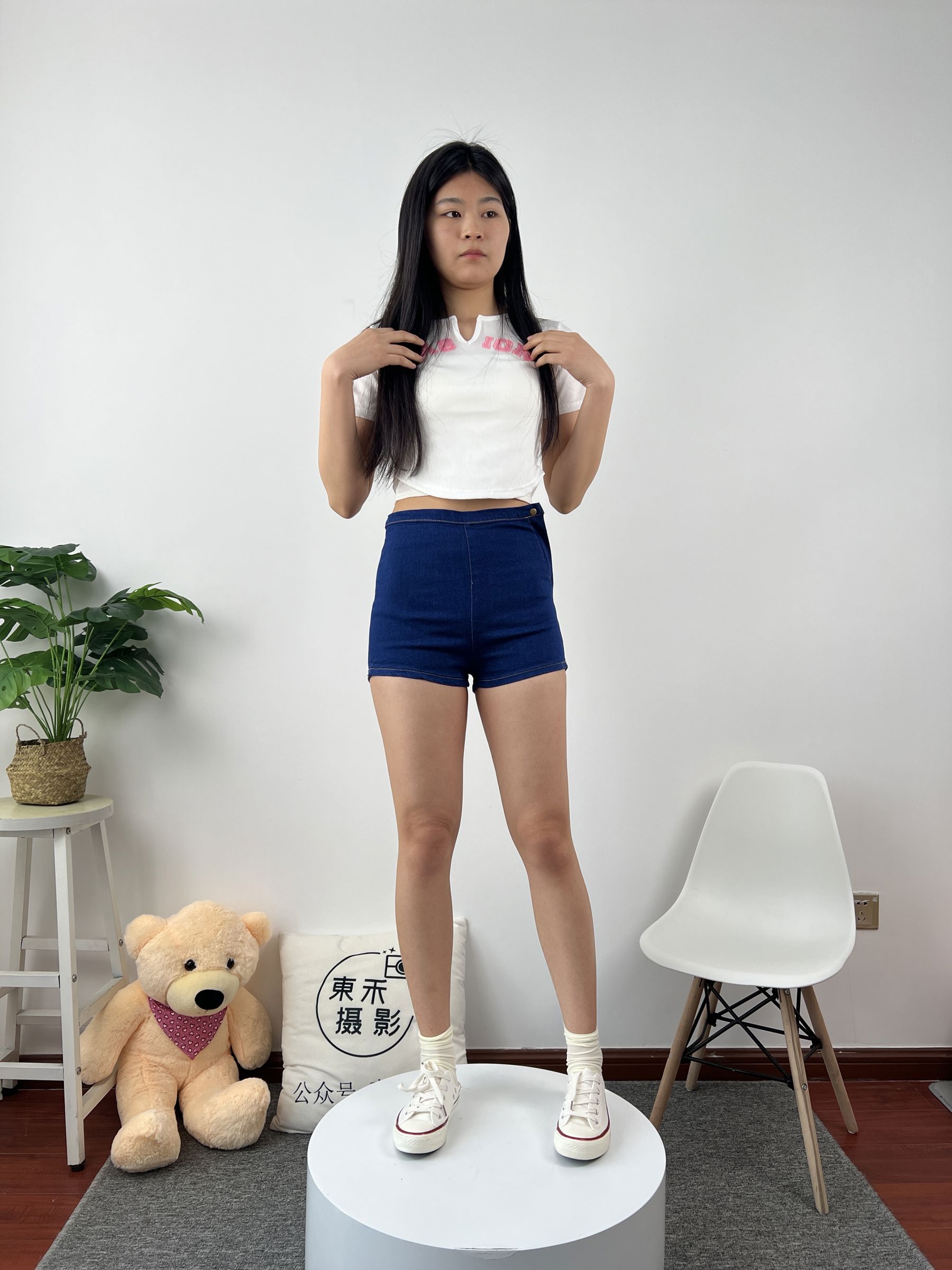 三禾摄影 No.027 牛仔短裤 棉袜 帆布鞋/(213P)