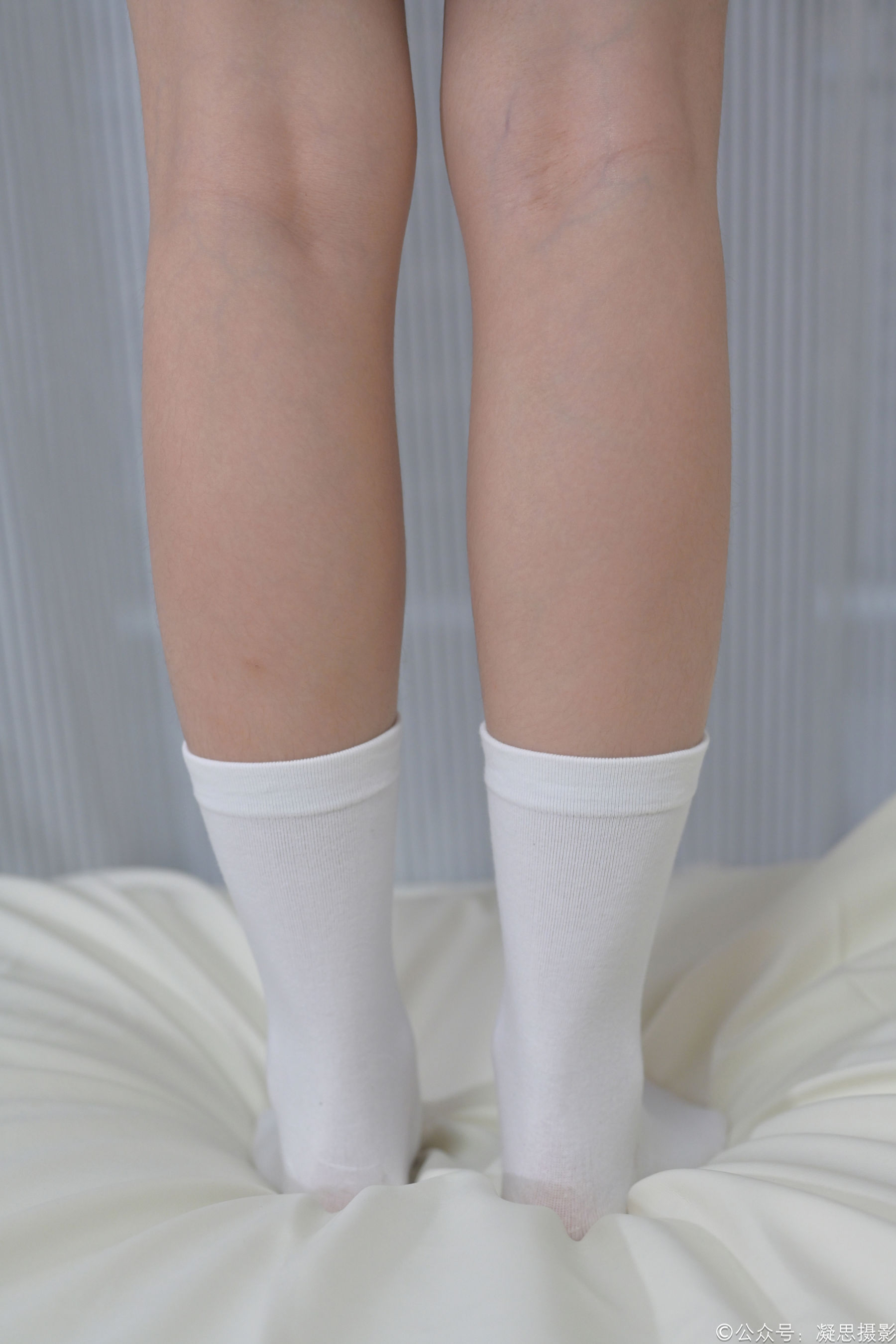 凝思摄影 No.008 铃铃 - 短裙、短白袜、小皮鞋/(158P)