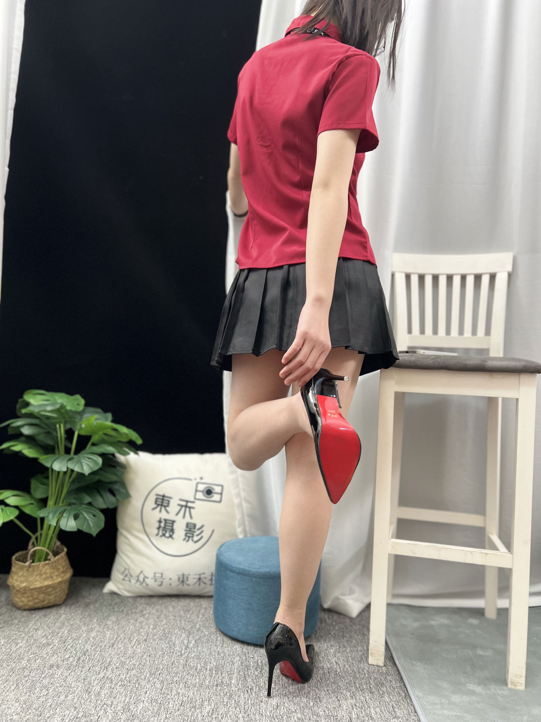 三禾摄影 No.021 短裙 凉拖 帆布鞋 高跟/(217P)