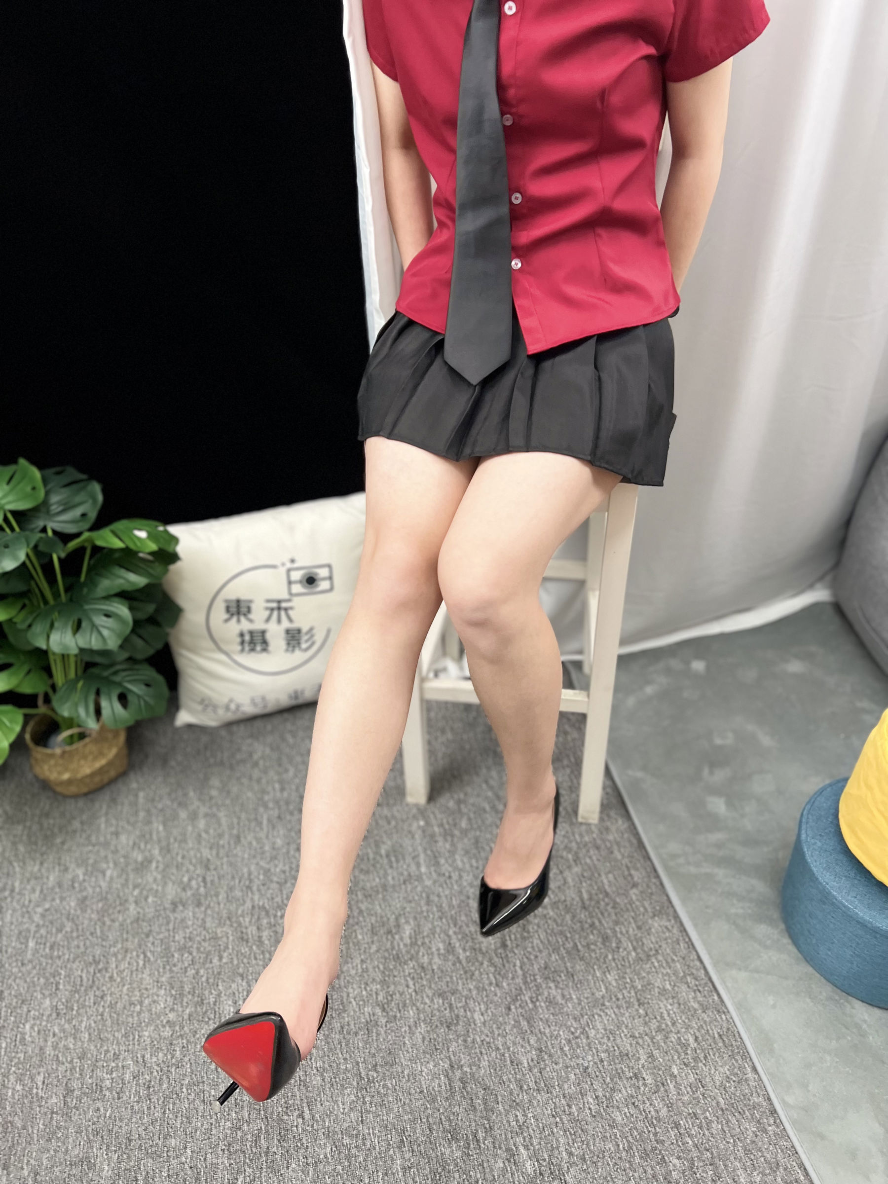 三禾摄影 No.021 短裙 凉拖 帆布鞋 高跟/(217P)