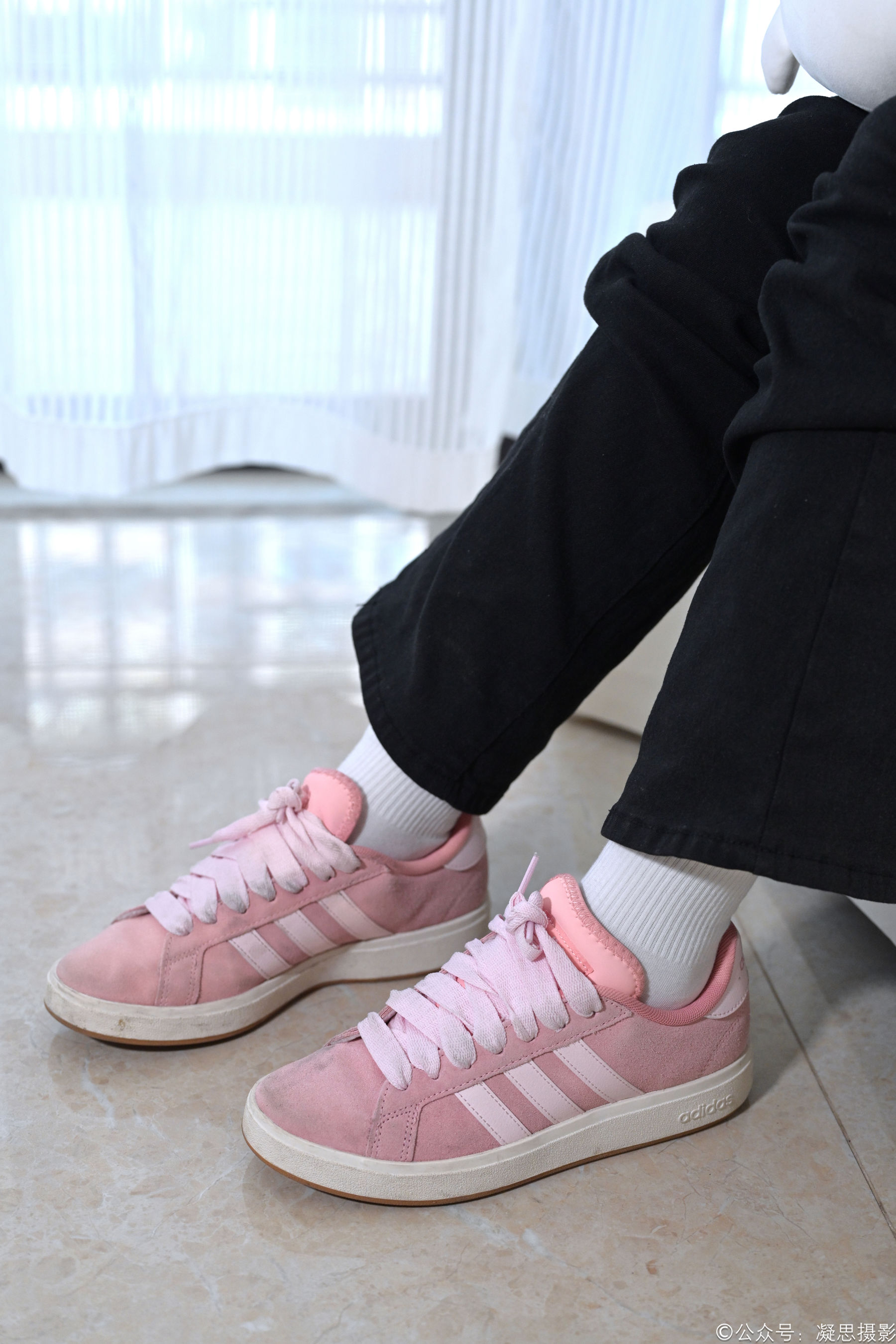 凝思摄影 No.013 铃铃 - T恤、短白袜、平底鞋/(139P)