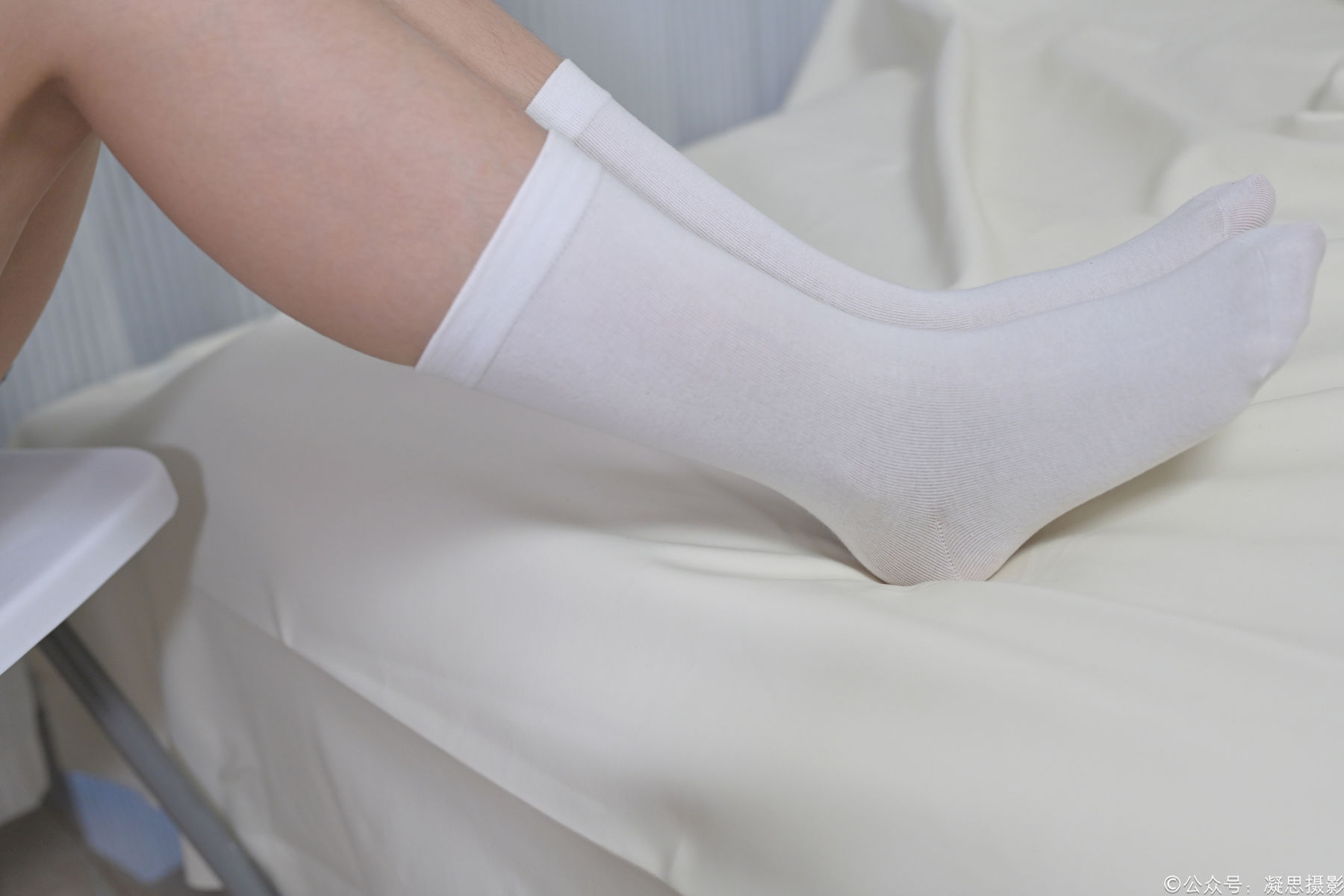 凝思摄影 No.008 铃铃 - 短裙、短白袜、小皮鞋/(158P)