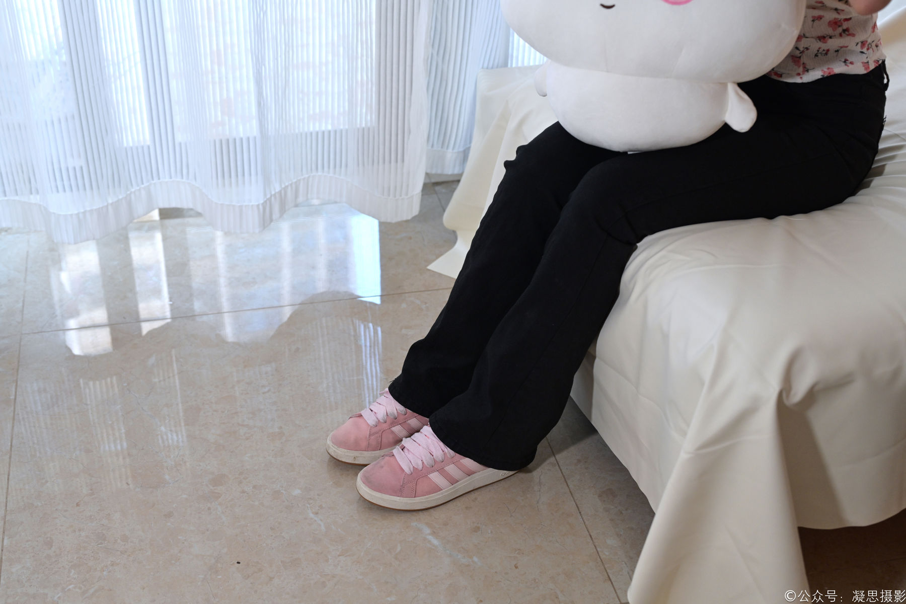 凝思摄影 No.013 铃铃 - T恤、短白袜、平底鞋/(139P)