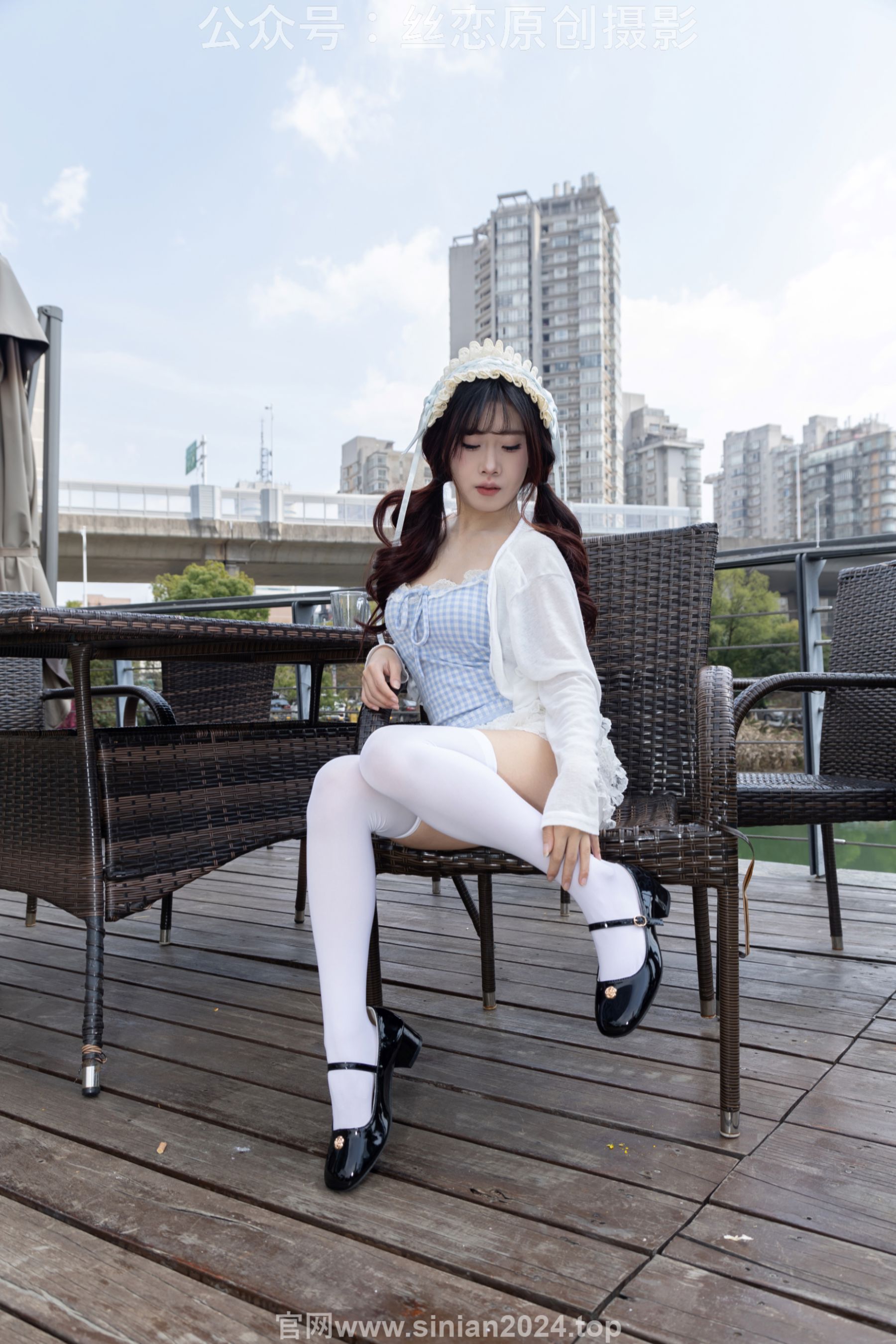 丝恋摄影 No.007 小梦 - 白色JK 超短裙 白色丝袜 黑色皮鞋/(285P)