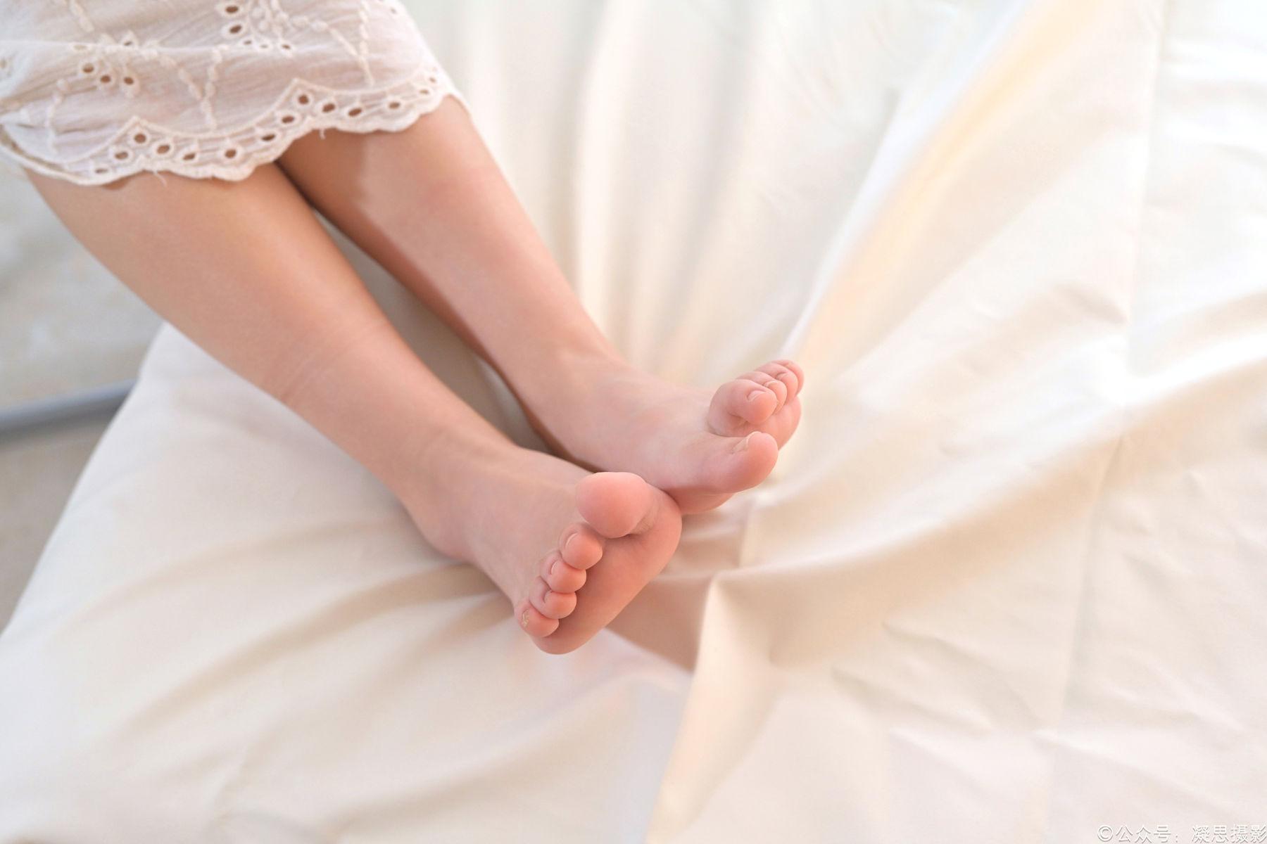 凝思摄影 No.005 琦琦 - 连衣裙、短白袜、平底鞋/(134P)