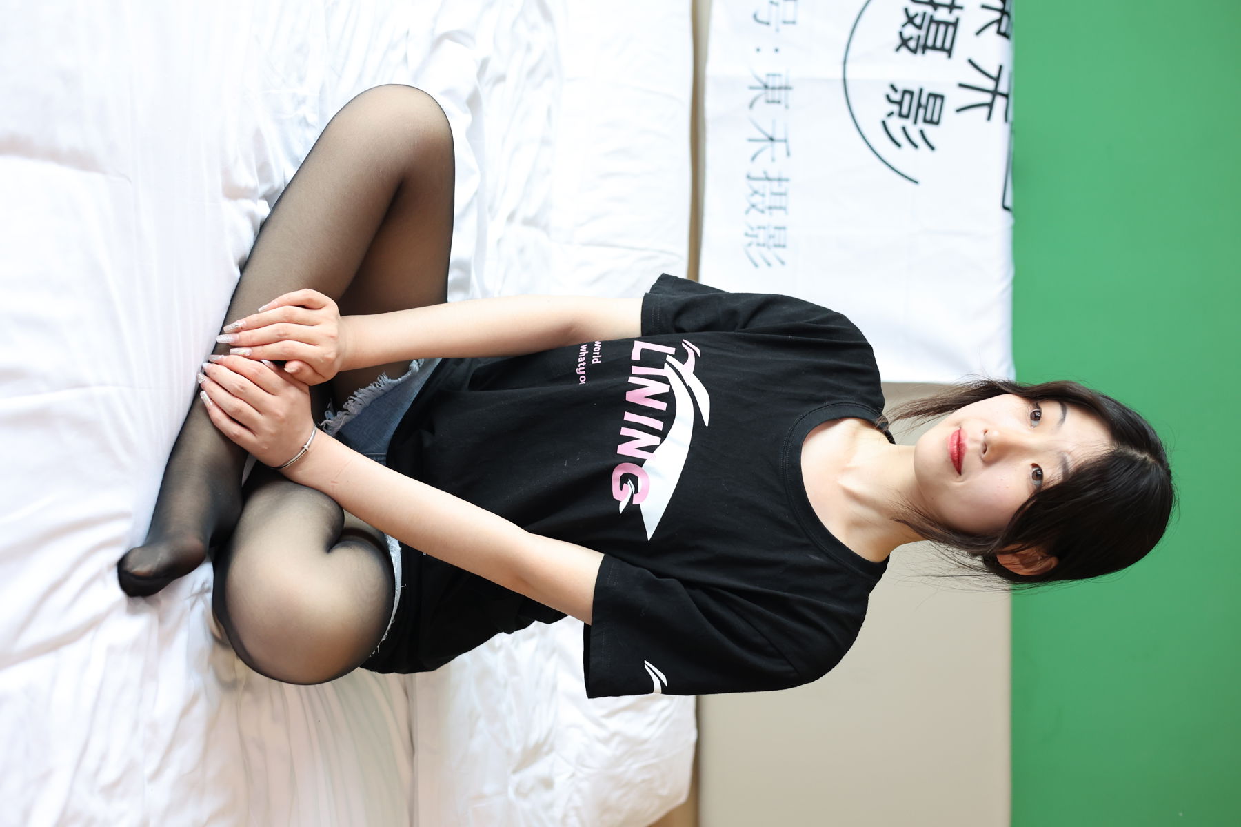 三禾摄影 No.017 牛仔短裤 黑丝 高跟/(251P)