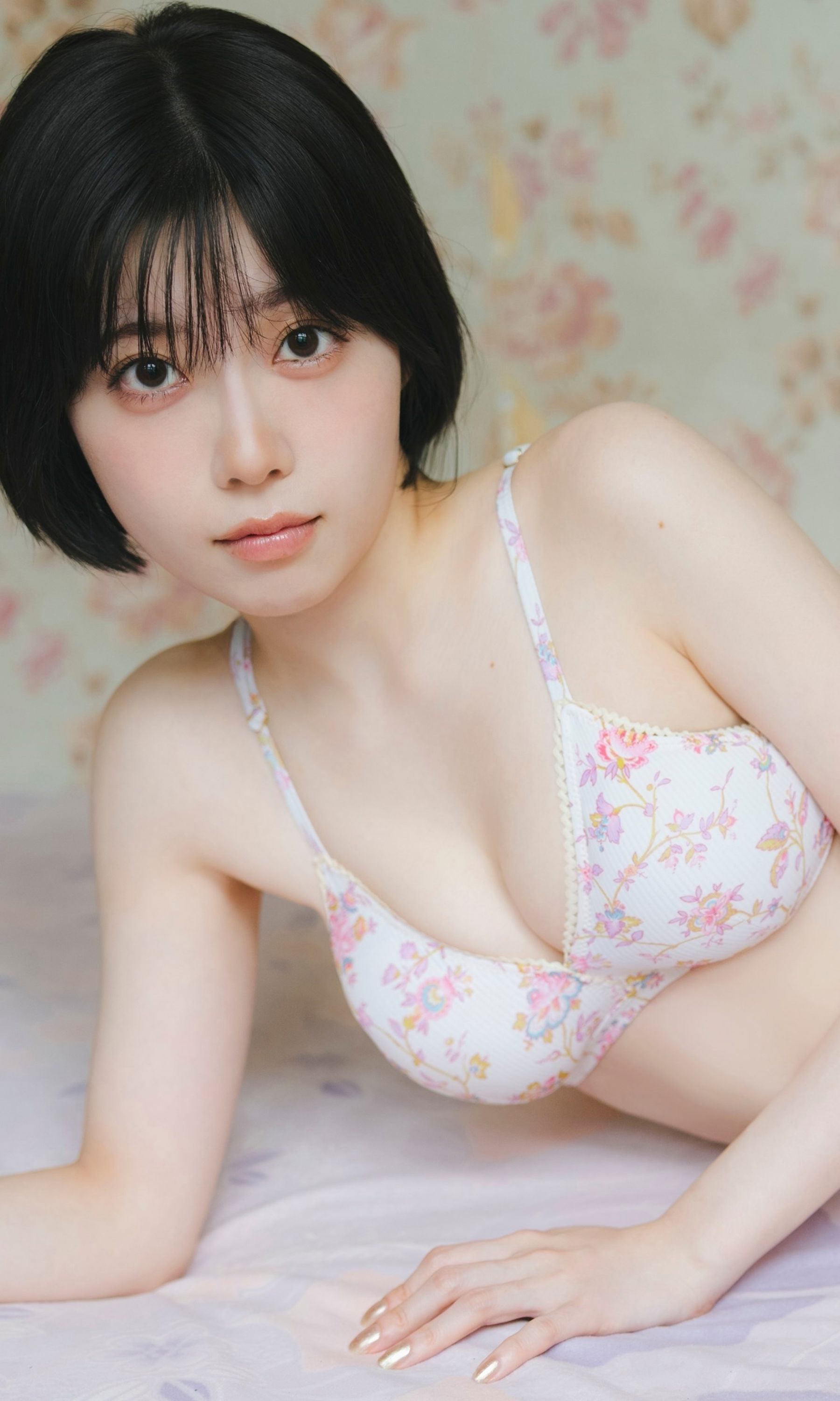 礒部花凜 - かりんとりっぷ～prologue～/(40P)