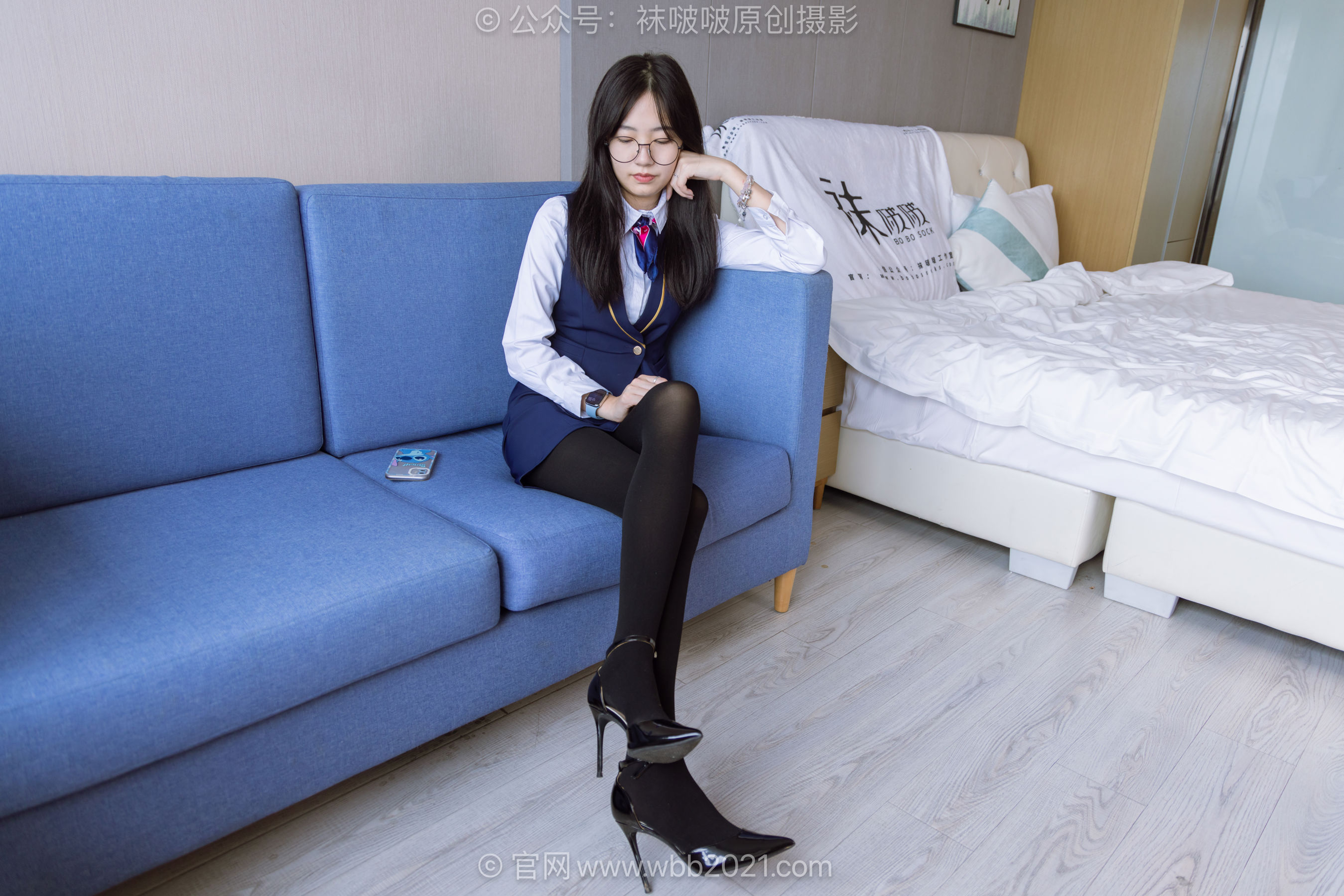 BoBoSocks袜啵啵 No.620 小甜豆 - 高跟鞋、厚黑丝、银行制服/(140P)