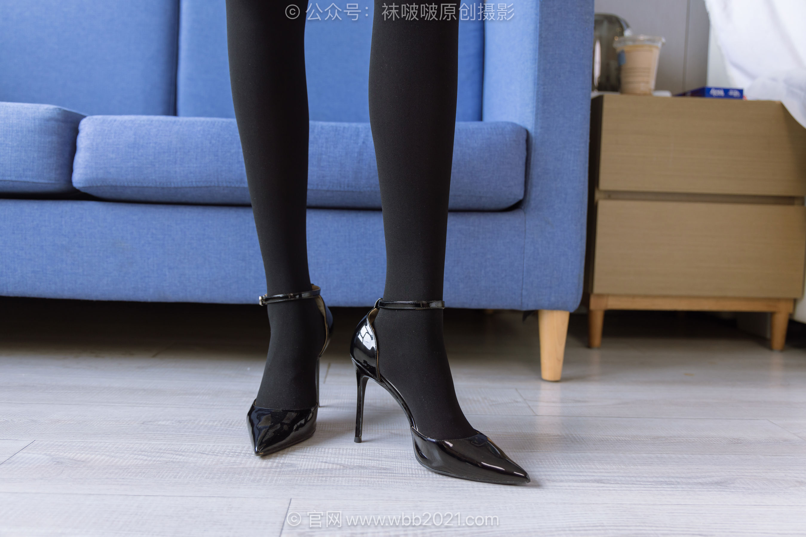 BoBoSocks袜啵啵 No.620 小甜豆 - 高跟鞋、厚黑丝、银行制服/(140P)