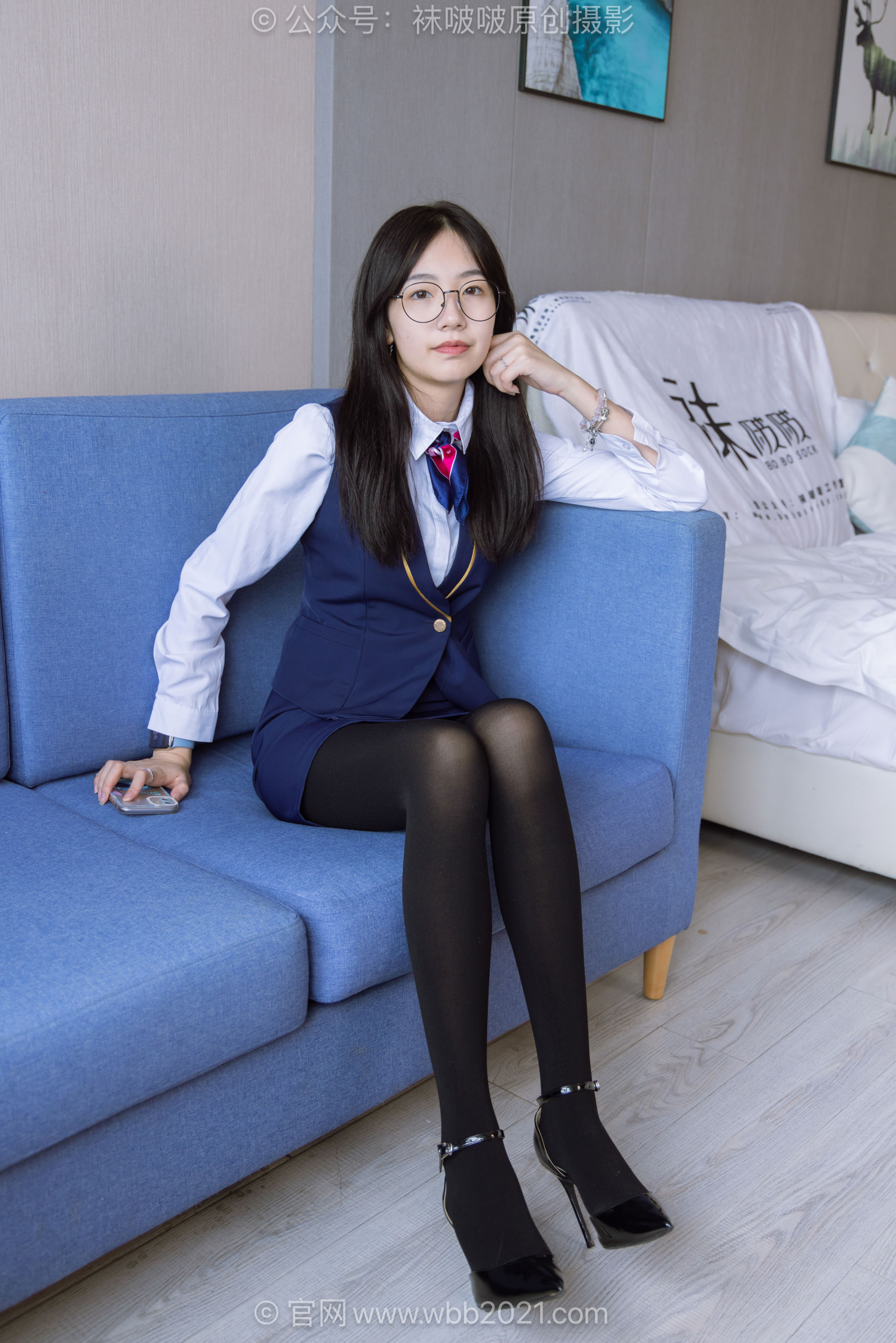 BoBoSocks袜啵啵 No.620 小甜豆 - 高跟鞋、厚黑丝、银行制服/(140P)