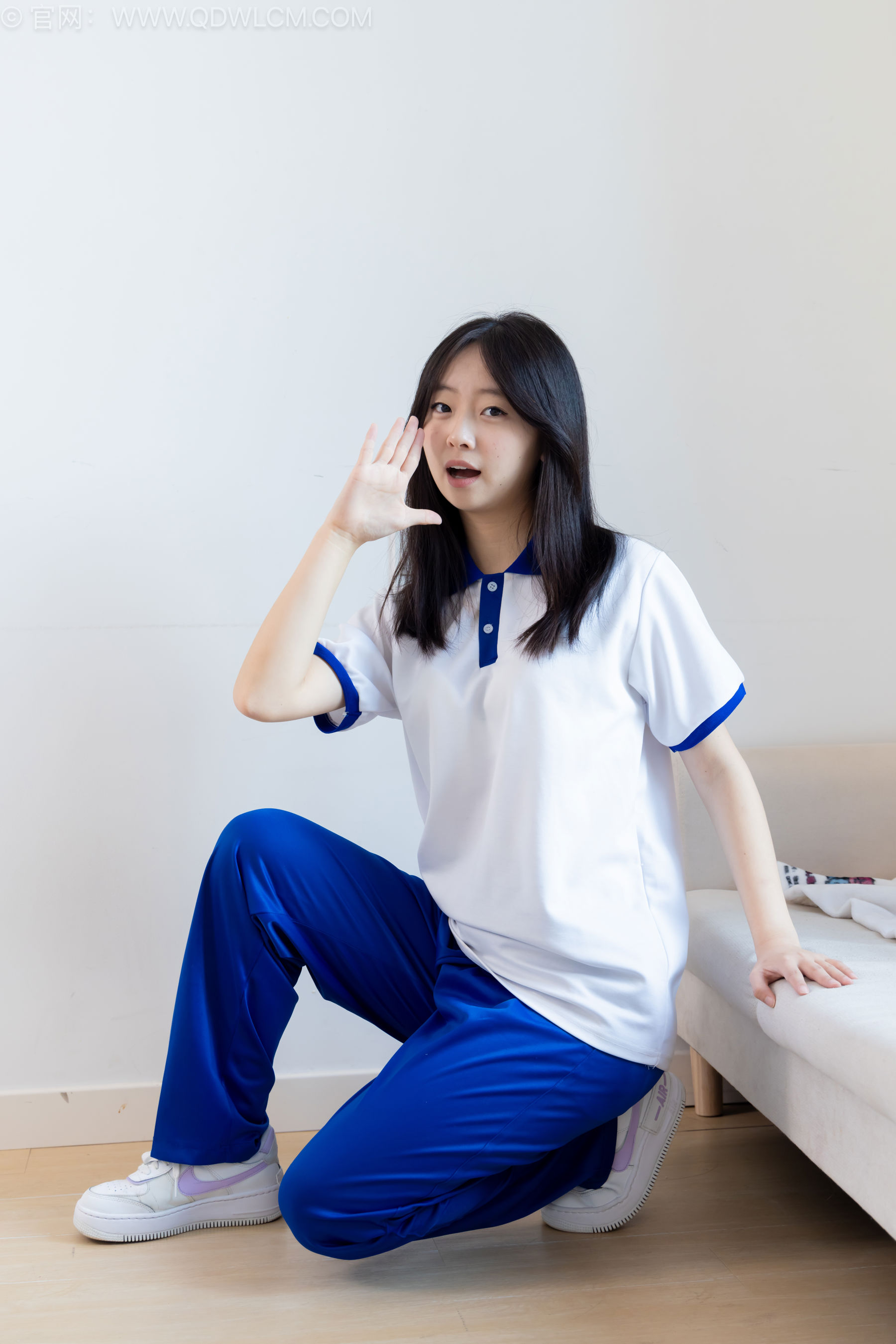 物恋传媒 No.2576 萌萌 - 板鞋、白棉袜、裸足、校服/(153P)