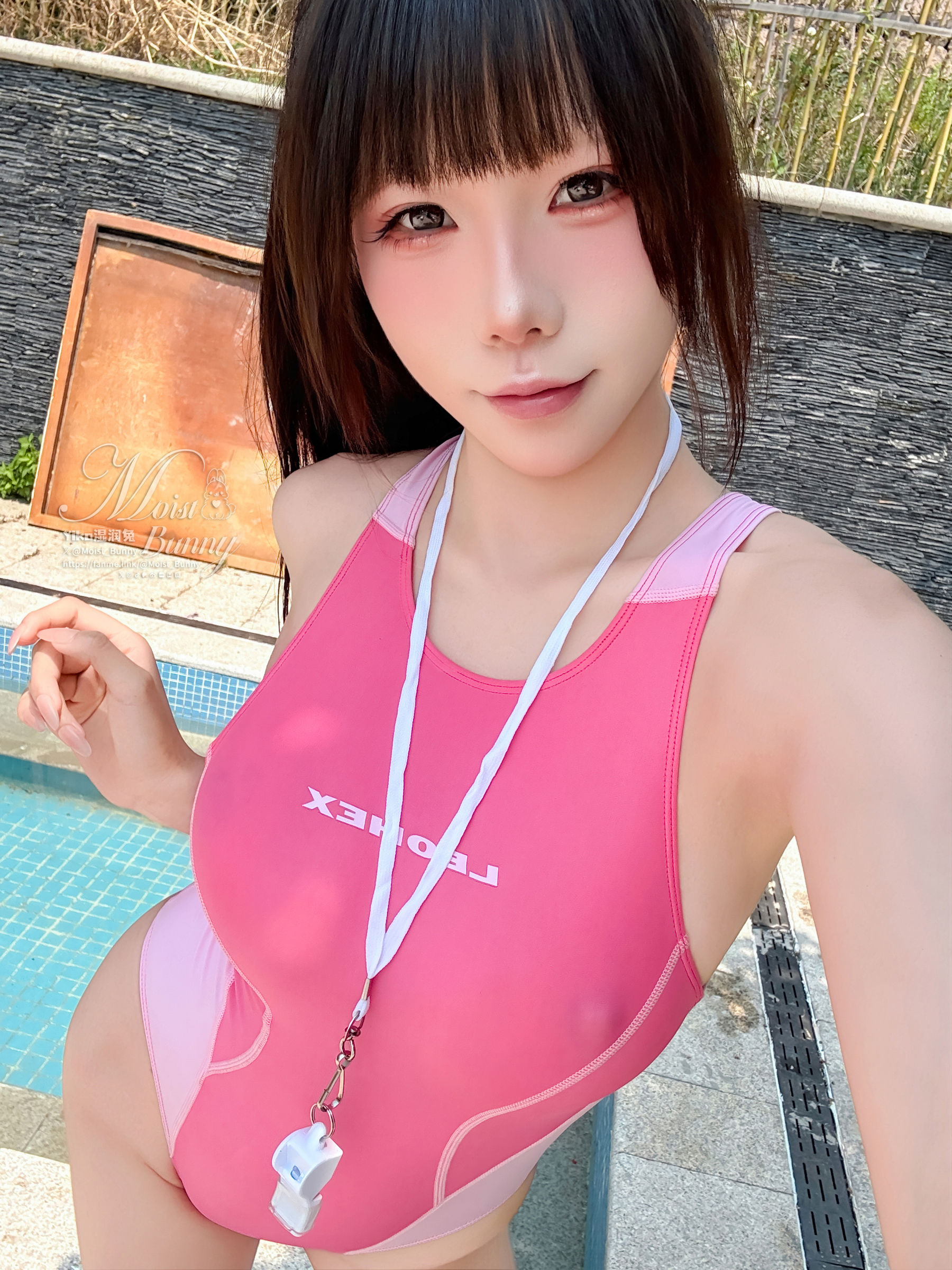 咬一口兔娘 - 2025泳装限定作 水泳部前辈/(94P)