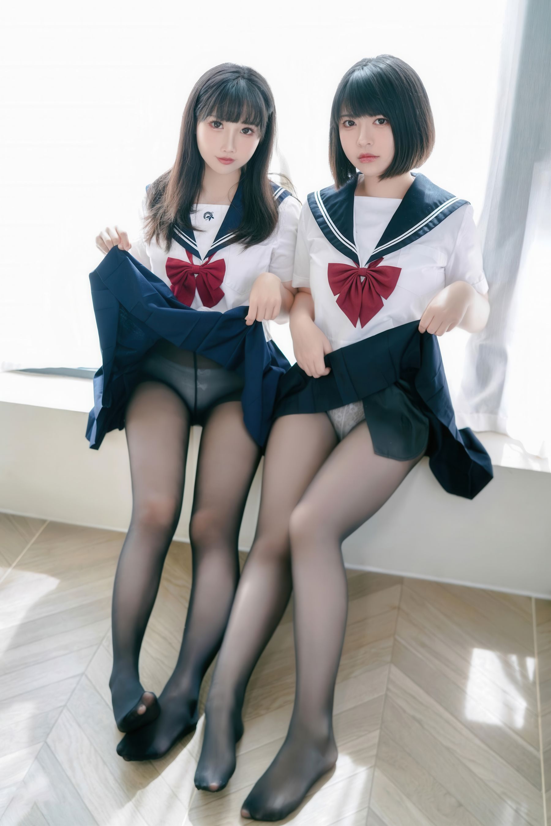 可爱人气Coser 面饼仙儿&半半子 - 少女幻想の刻/(79P)