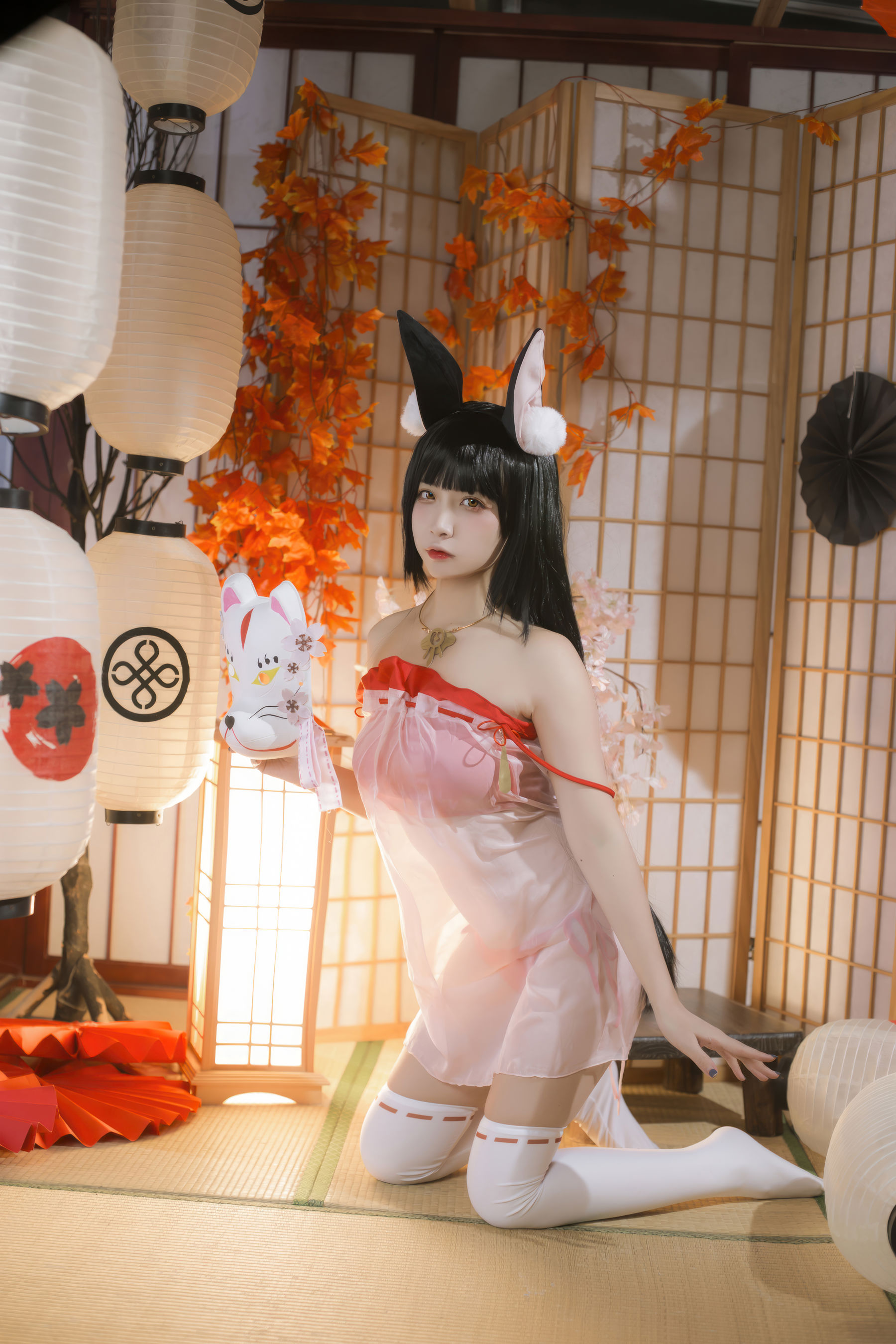 人气Coser 二佐Nisa - 碧蓝航线 长门 神子的休憩/(18P)