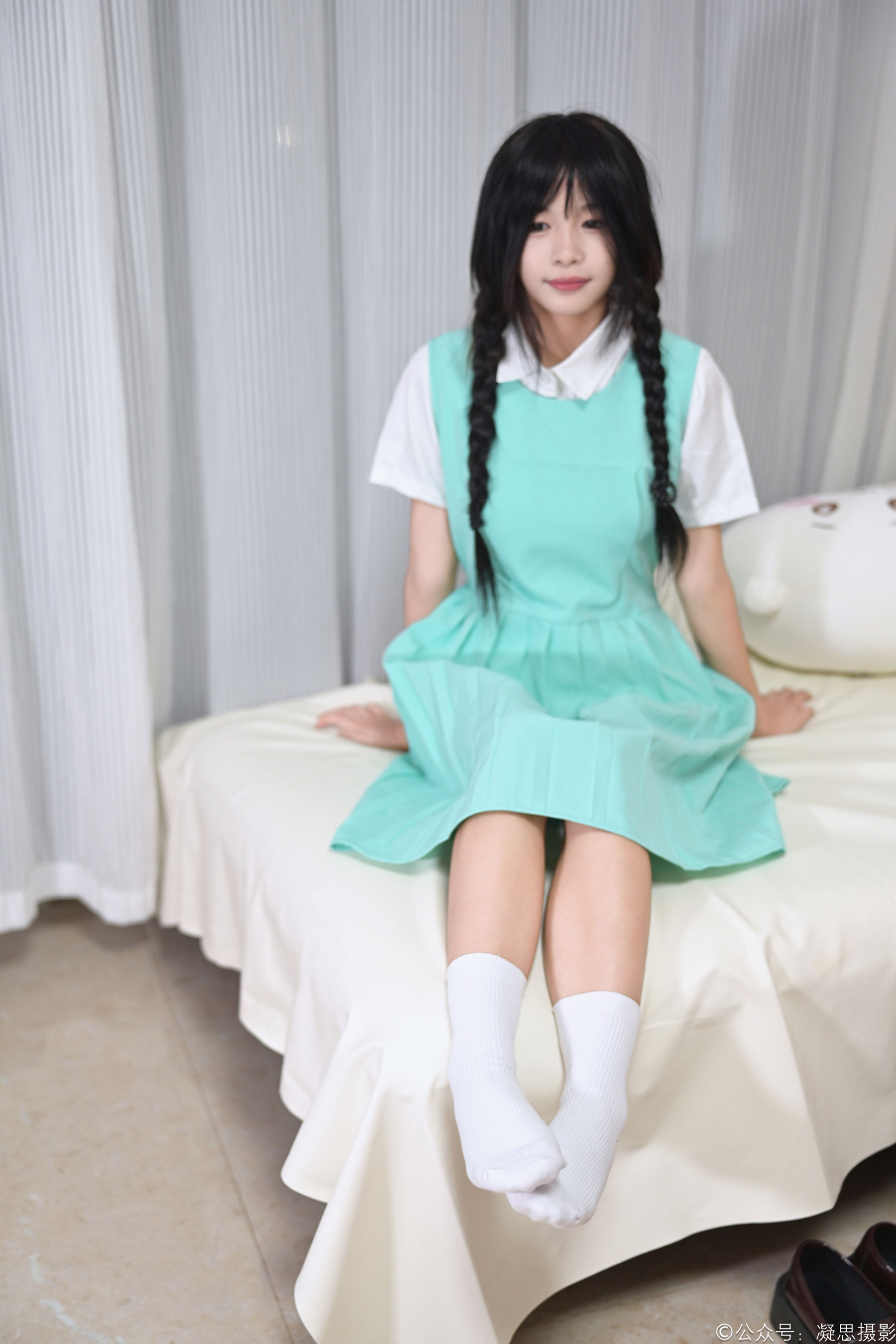 凝思摄影 No.050 沅沅 - 连衣裙、短白袜、小皮鞋/(145P)