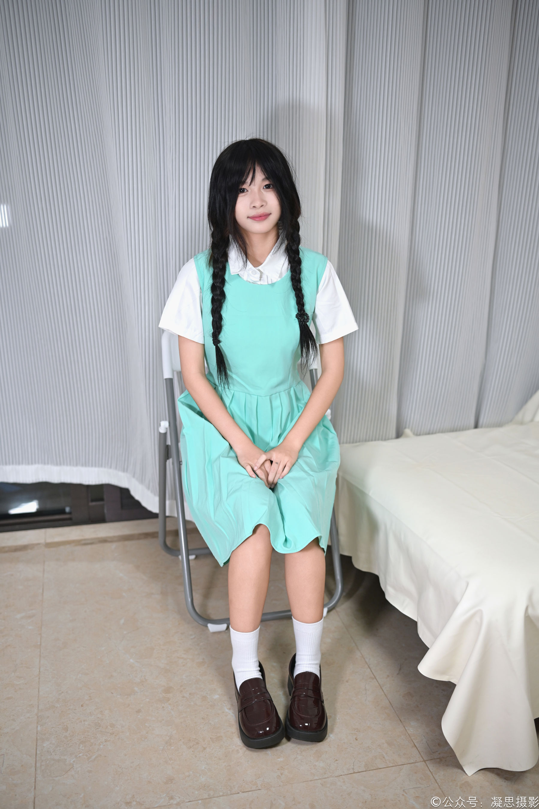 凝思摄影 No.050 沅沅 - 连衣裙、短白袜、小皮鞋/(145P)