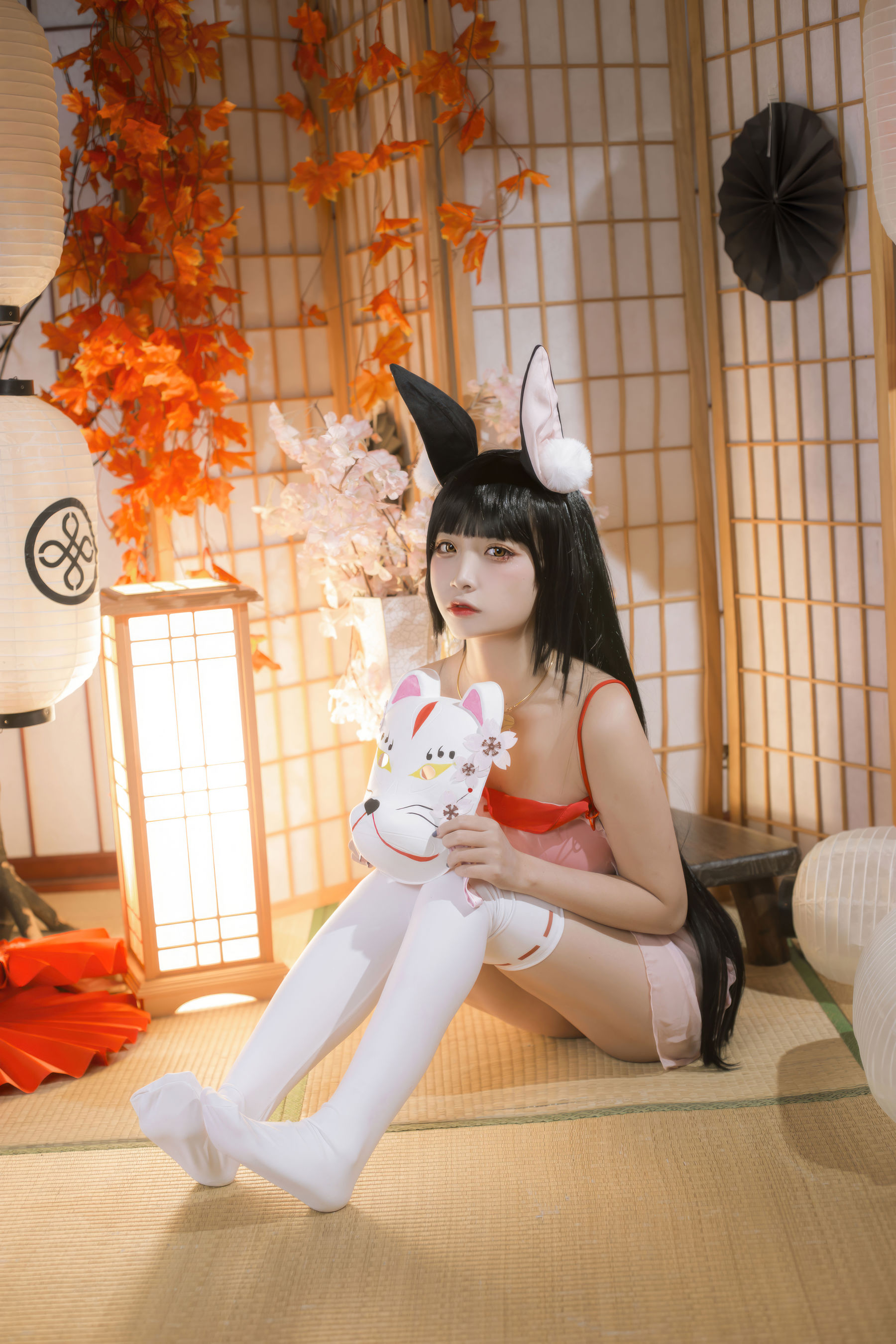 人气Coser 二佐Nisa - 碧蓝航线 长门 神子的休憩/(18P)