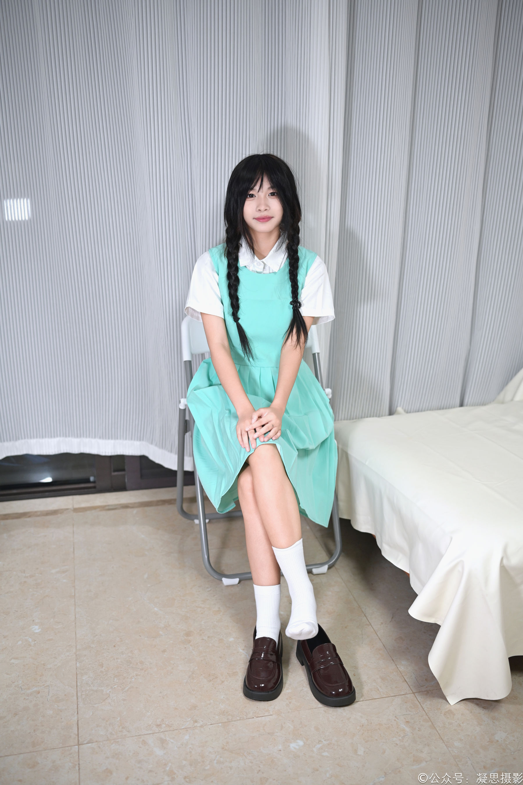 凝思摄影 No.050 沅沅 - 连衣裙、短白袜、小皮鞋/(145P)