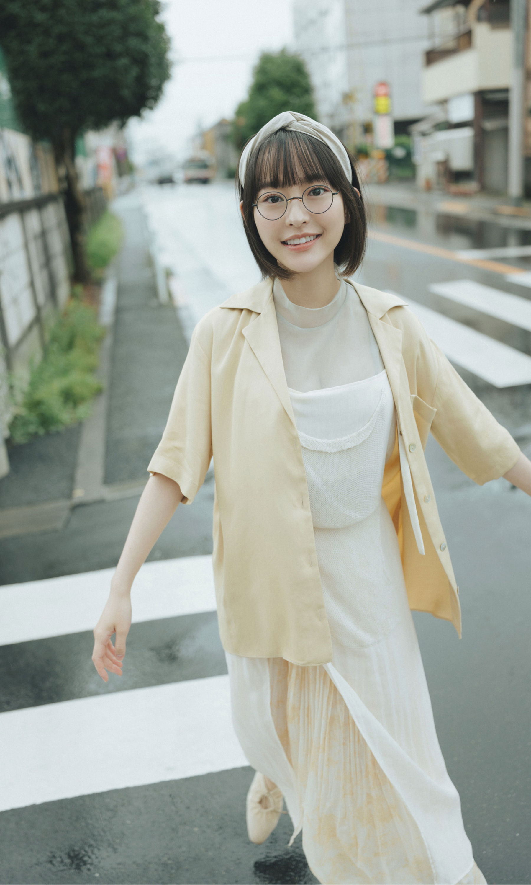高崎かなみ - 明日も明後日も/(62P)