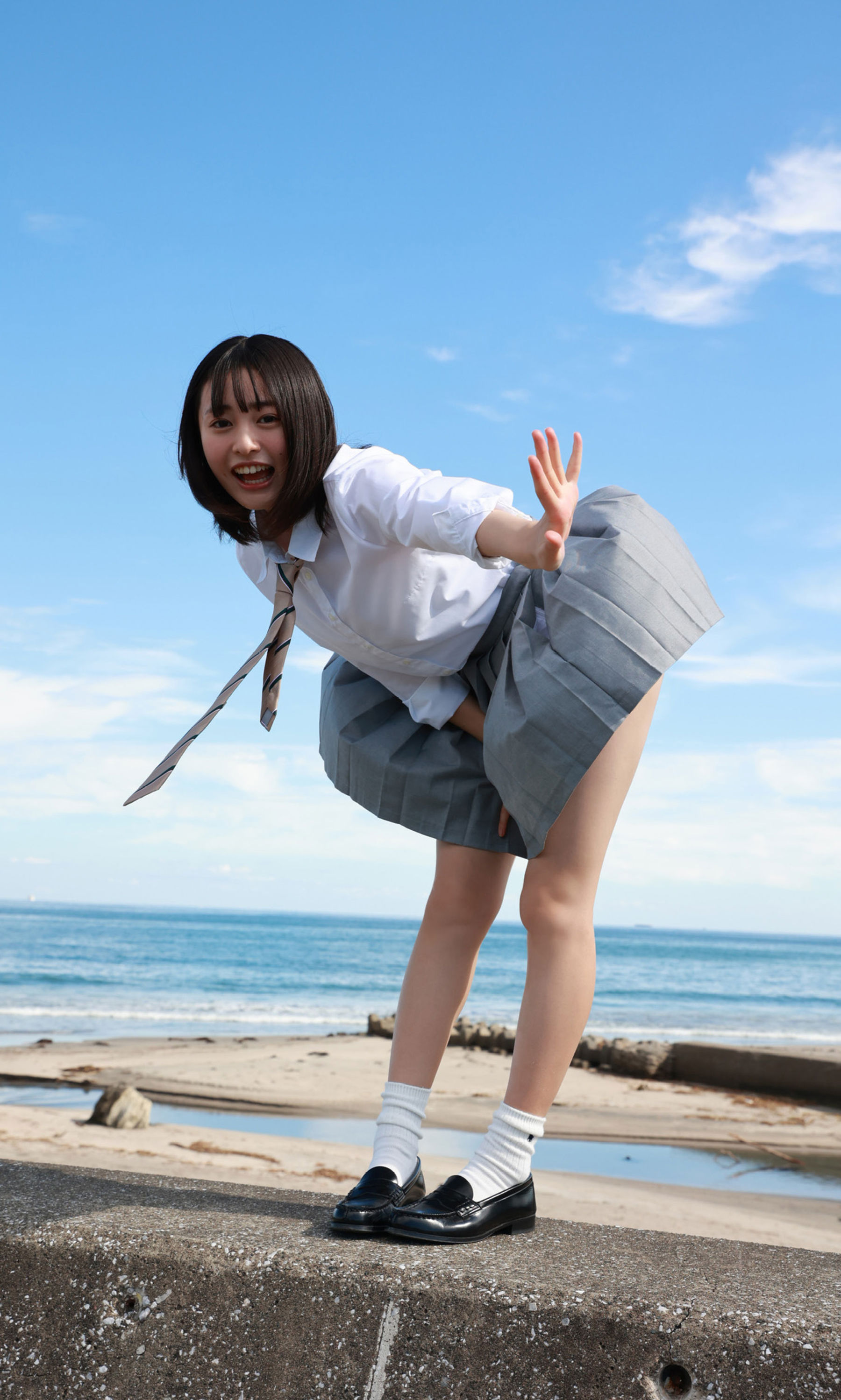 白濱美兎 - なぁぜなぁぜ？/(84P)