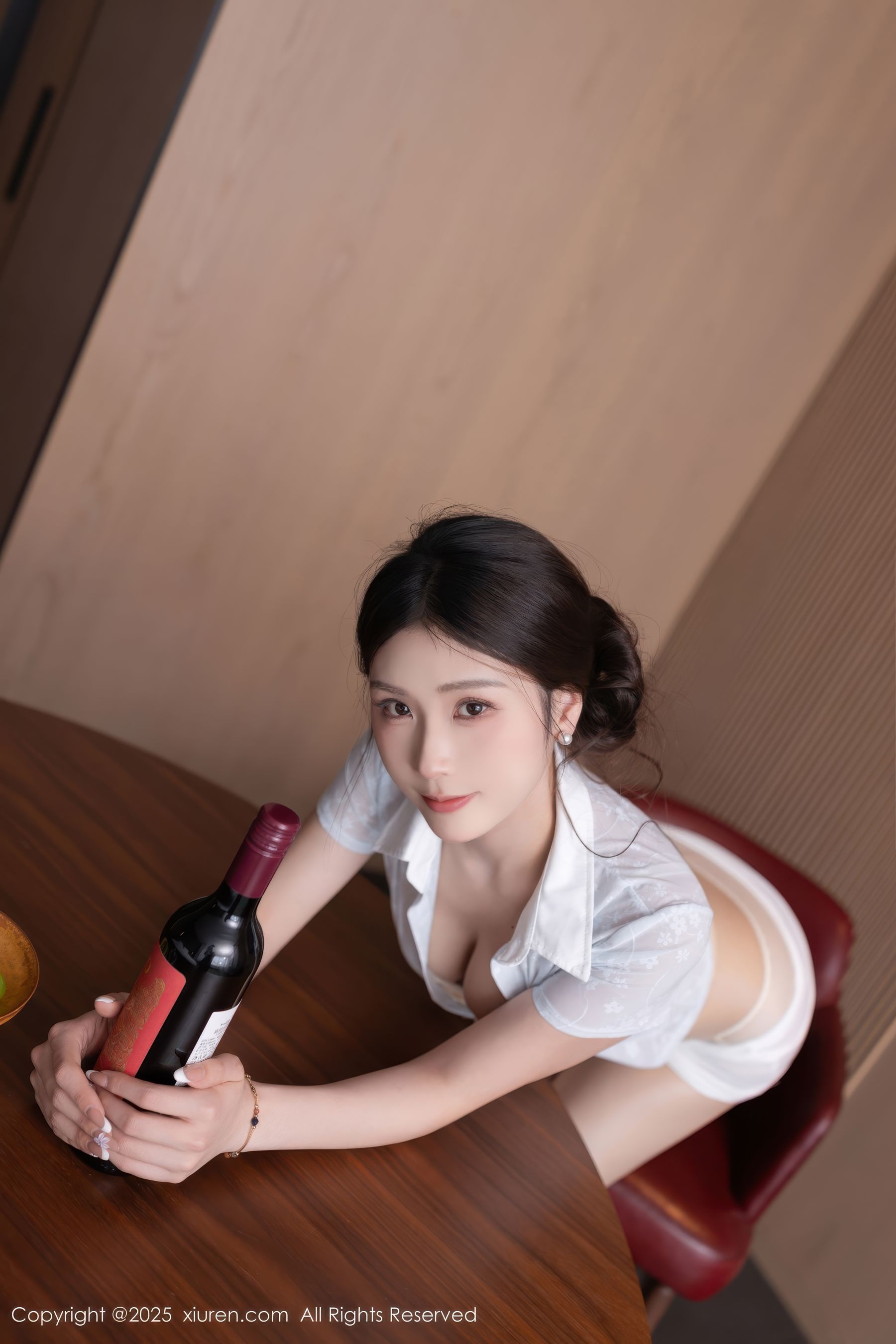 [秀人XiuRen] 2025.12.26 No.11163 刘婷婷/(72P)