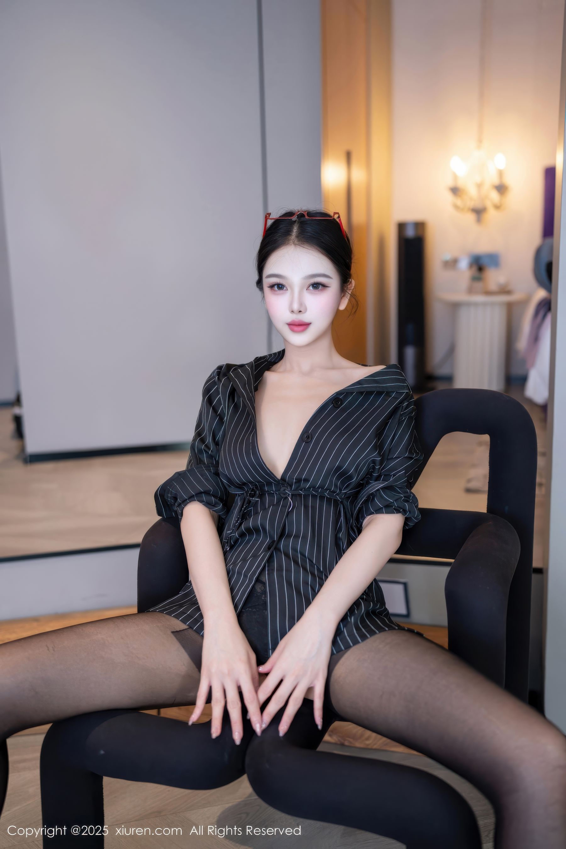 [秀人XiuRen] 2025.12.26 No.11160 诺诺子/(76P)