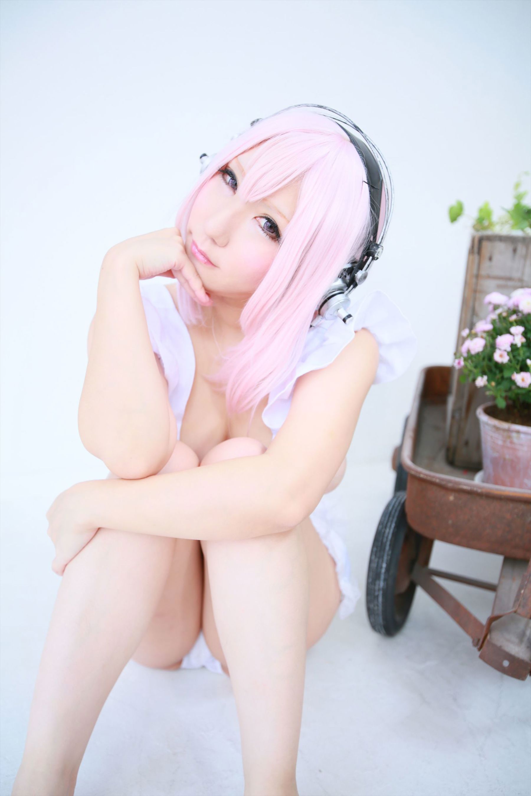 (Cosplay) [Shooting Star's (SAKU サク)] - Saxony Super Search Amiko girl 2/(124P)