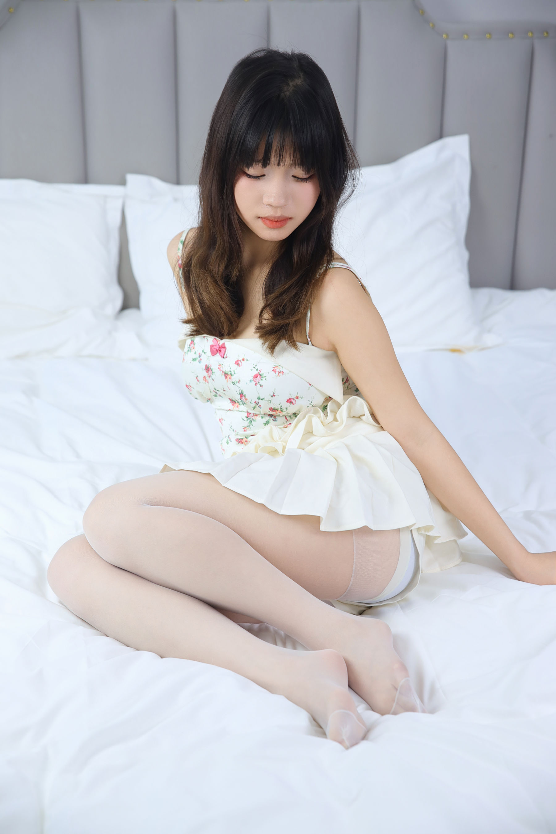 绮梦摄影 2025.01.08 No.138 娅轩 珍藏无修无水印版/(356P)