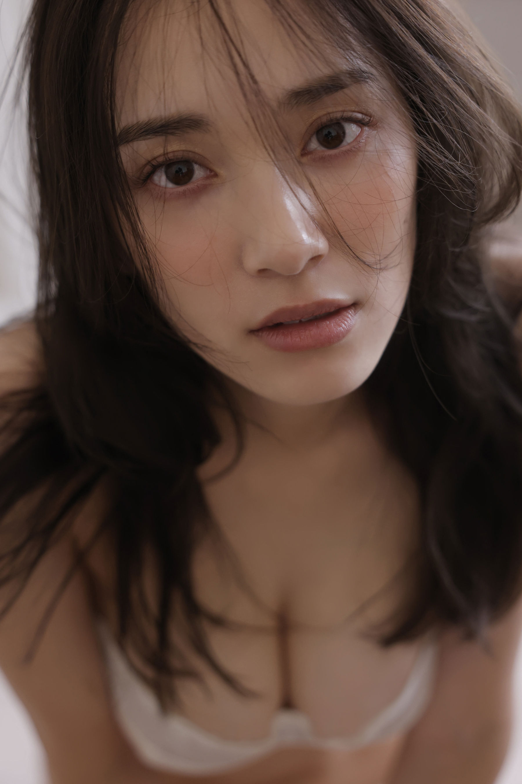 都丸紗也華 - 柔肌グラマラス/(150P)
