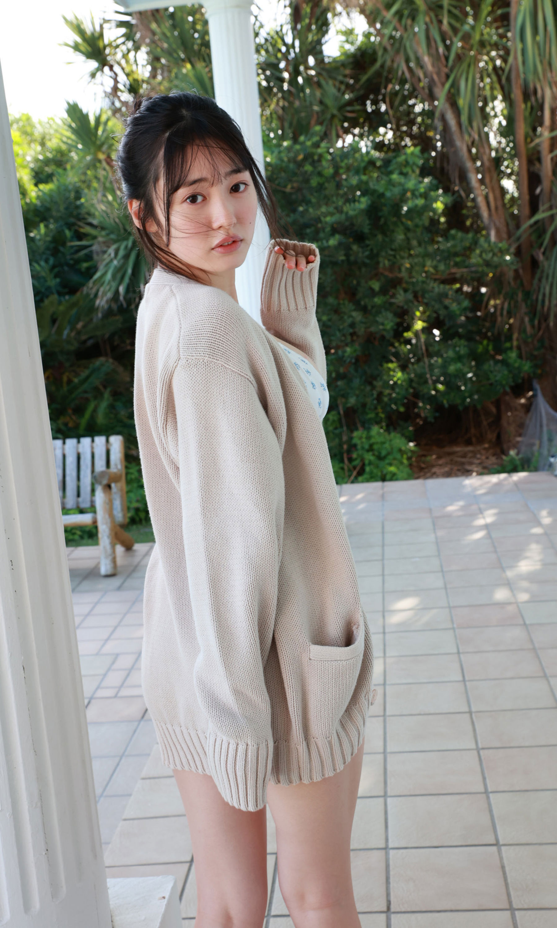 白濱美兎 - なぁぜなぁぜ？/(84P)