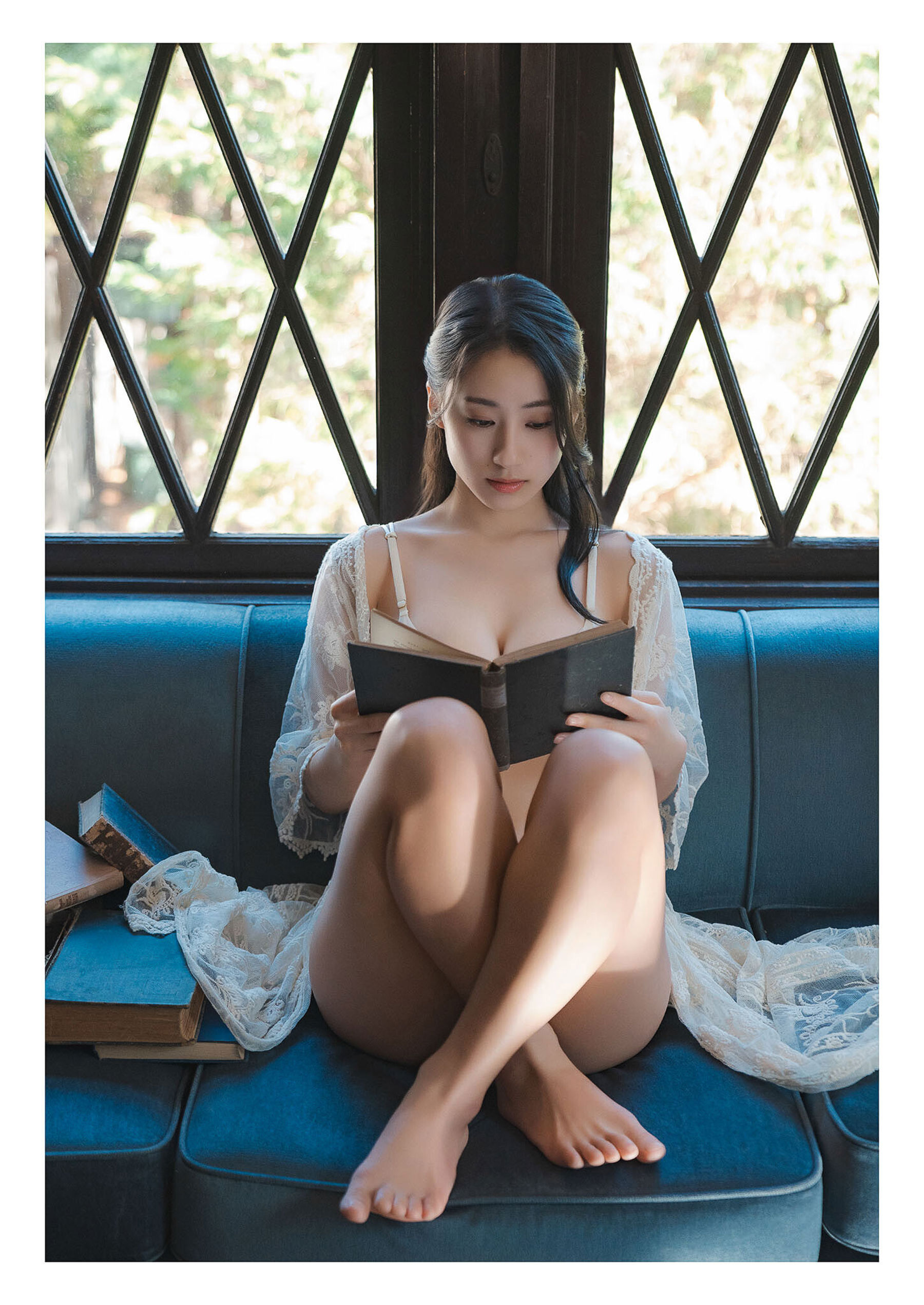 澄田綾乃 - 白昼夢/(86P)