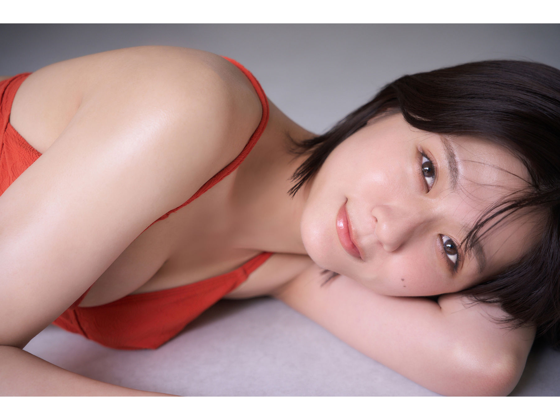 清水麻璃亜 - まりあさん、見せすぎです！/(87P)