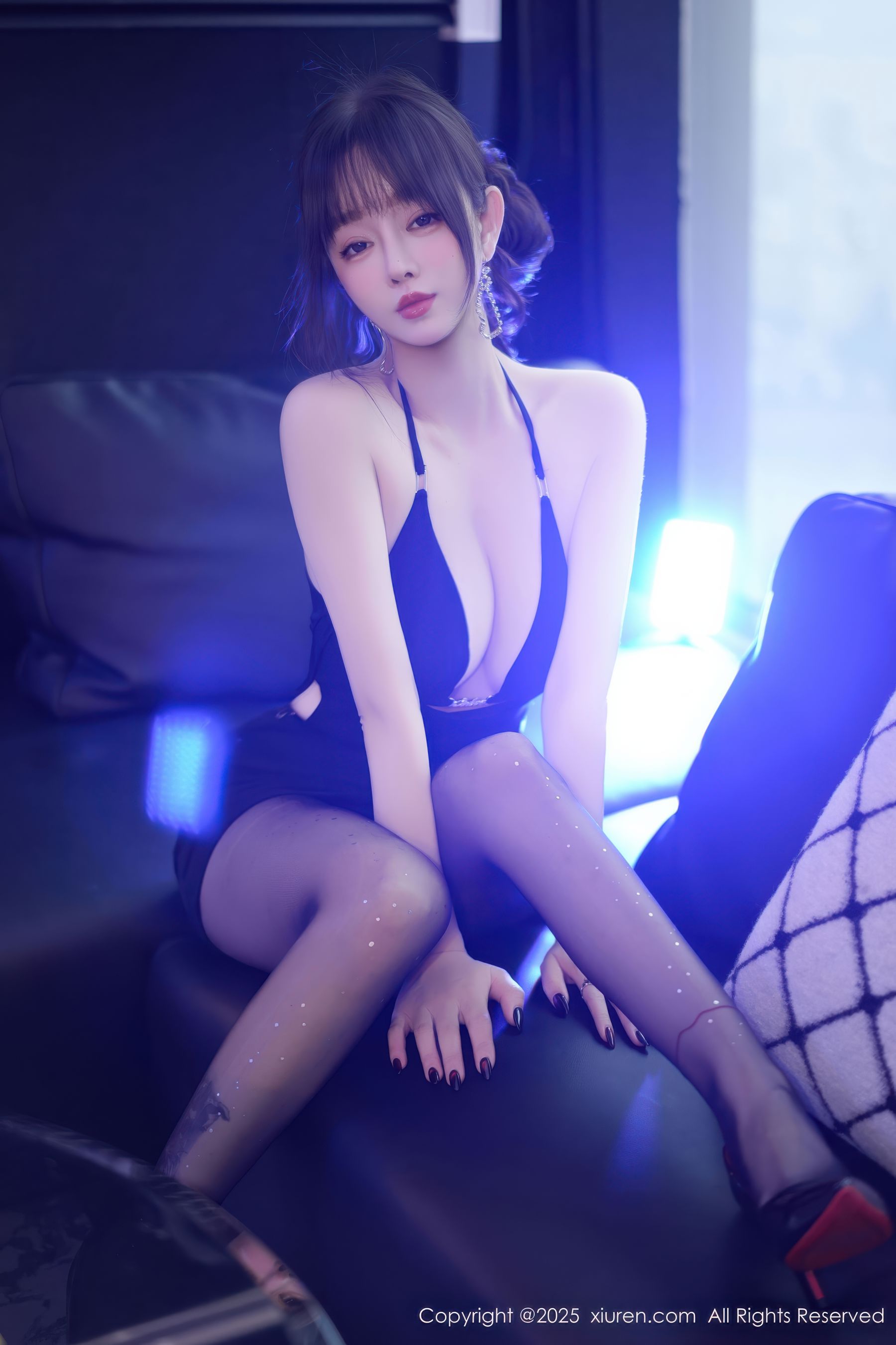 [秀人XiuRen] 2025.12.26 No.11165 王羽纯/(73P)