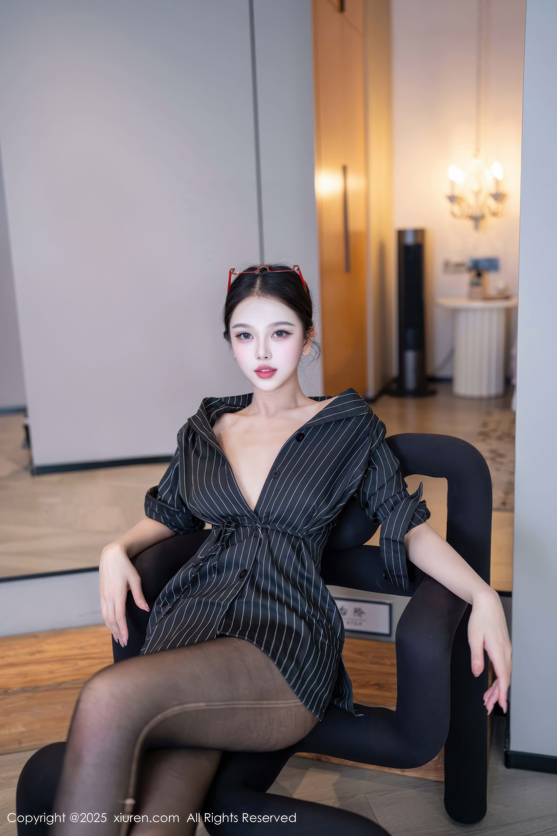 [秀人XiuRen] 2025.12.26 No.11160 诺诺子/(76P)