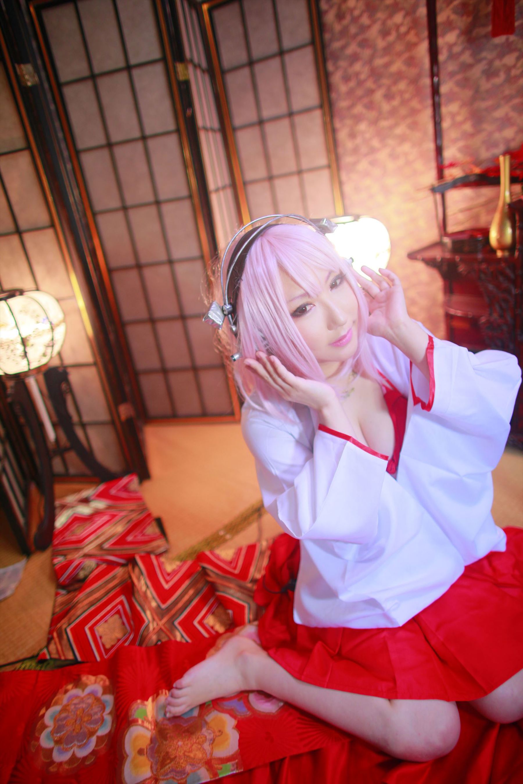 (Cosplay) [Shooting Star's (SAKU サク)] - Saxony Super Search Amiko girl/(84P)