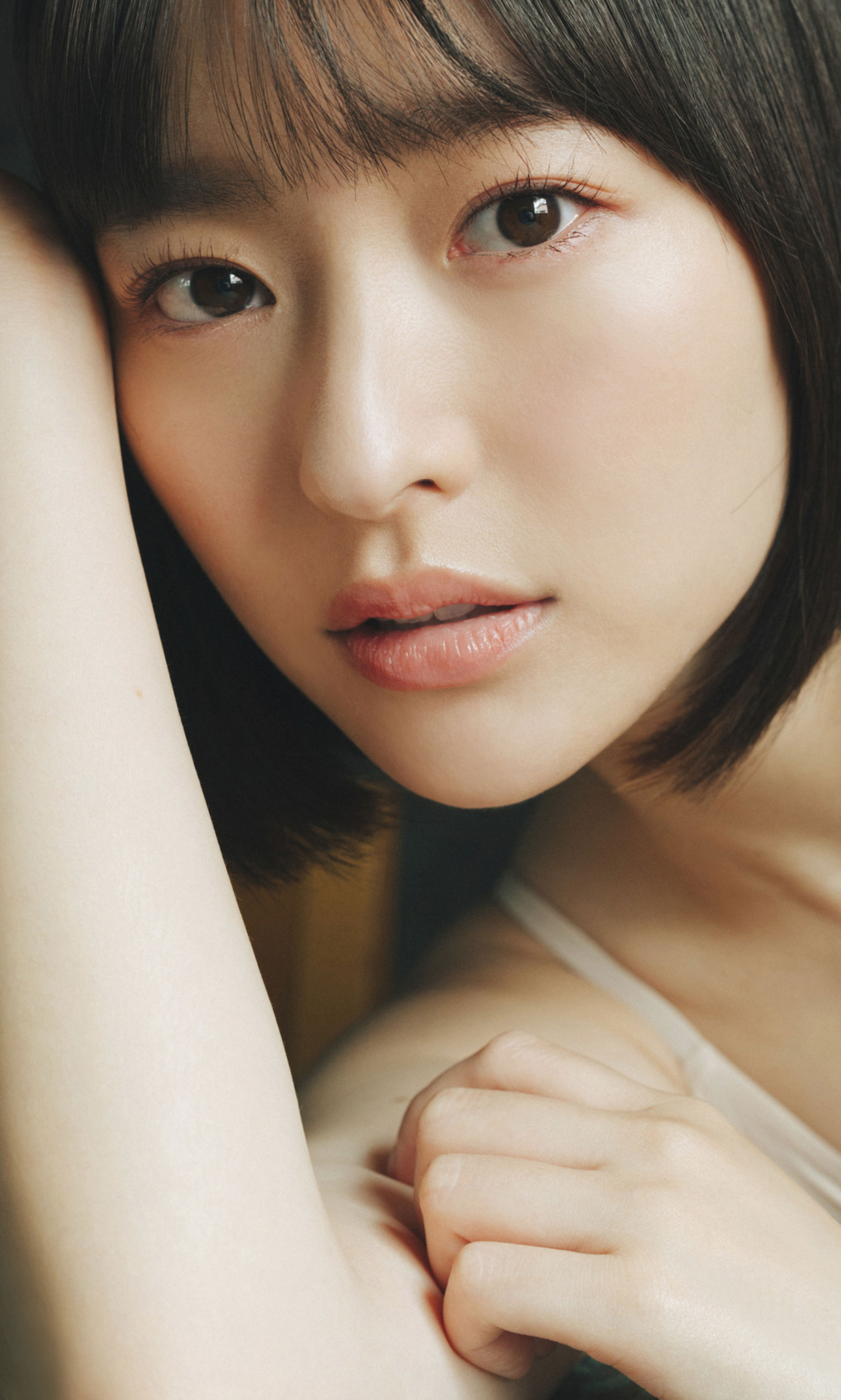 高崎かなみ - 明日も明後日も/(62P)