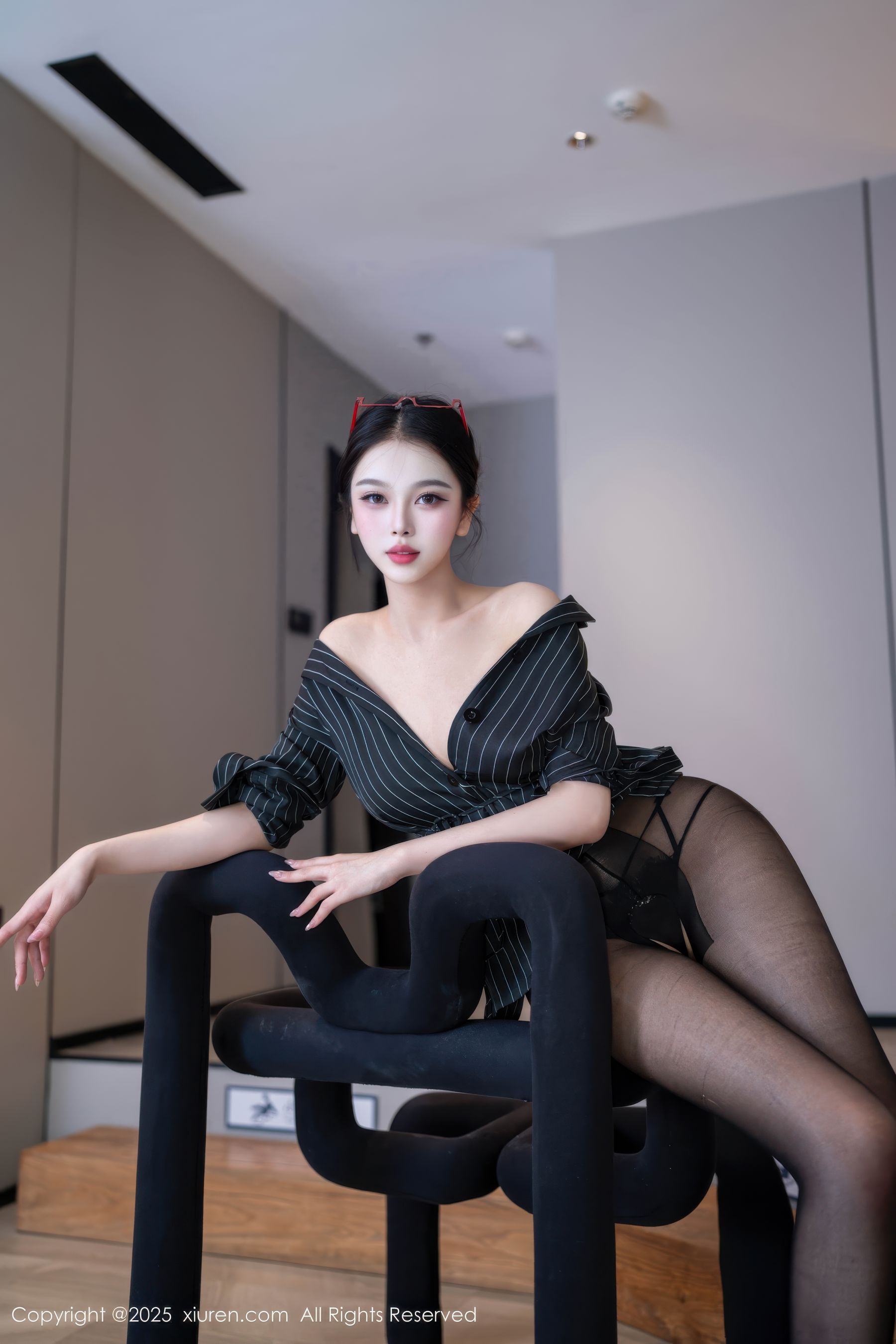 [秀人XiuRen] 2025.12.26 No.11160 诺诺子/(76P)