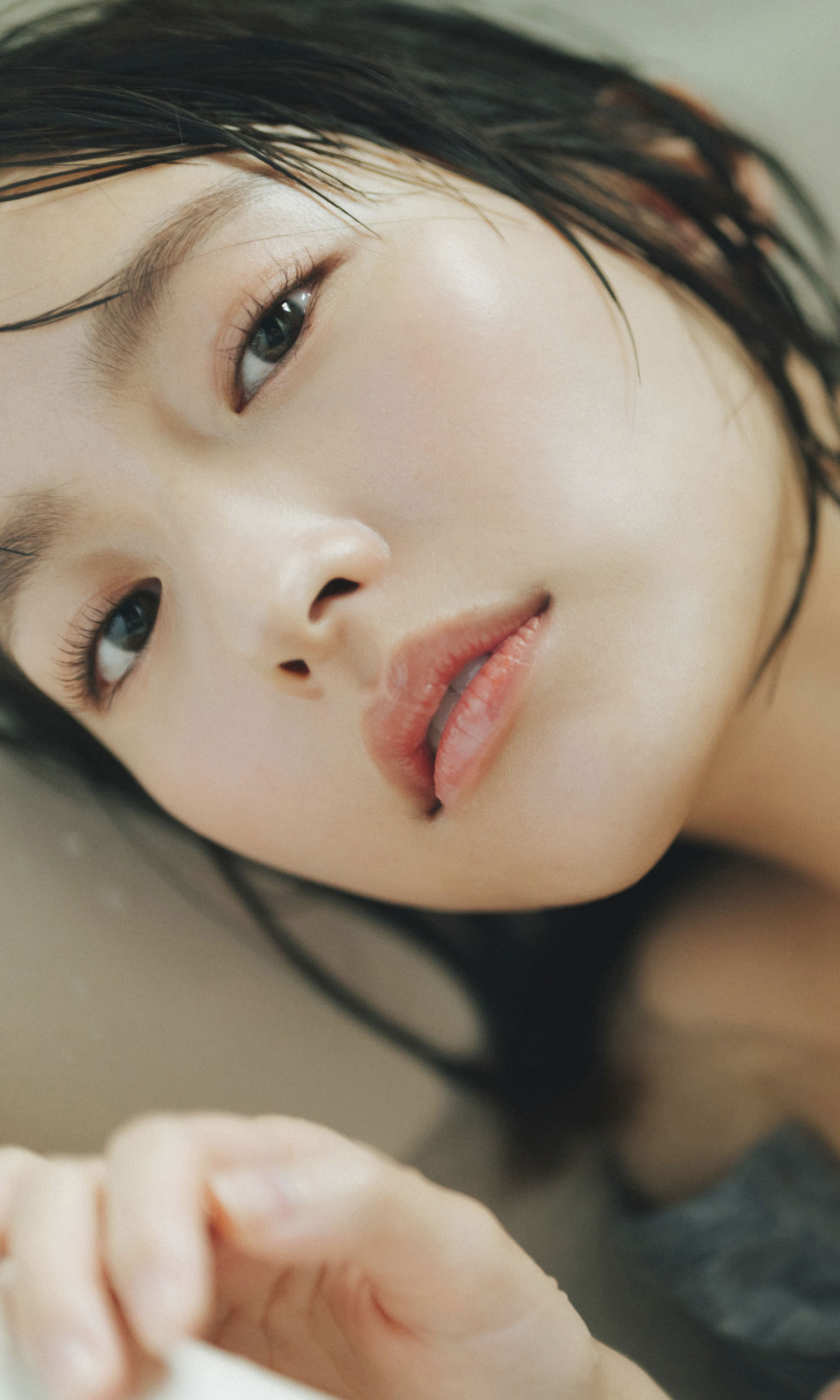 高崎かなみ - 明日も明後日も/(62P)