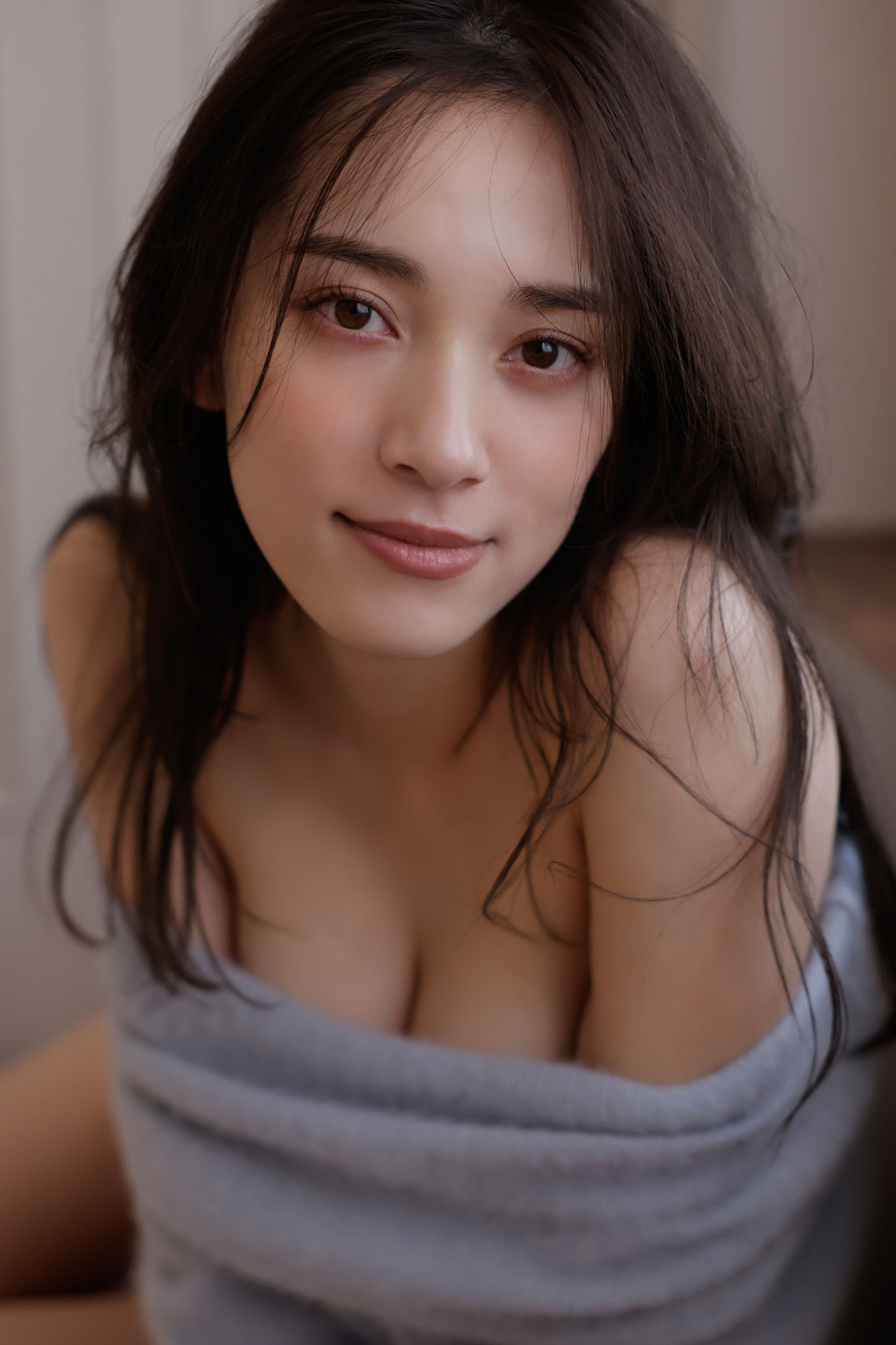 都丸紗也華 - 柔肌グラマラス/(150P)