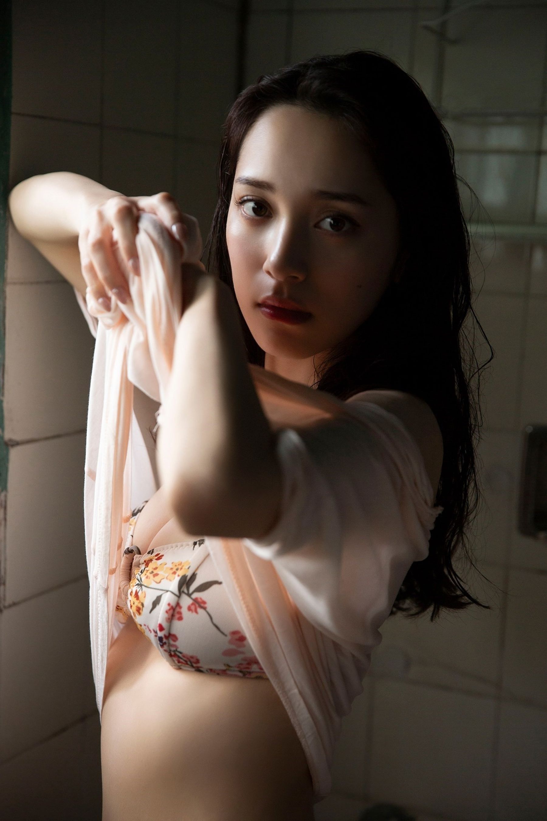 都丸紗也華 - bloom/(81P)
