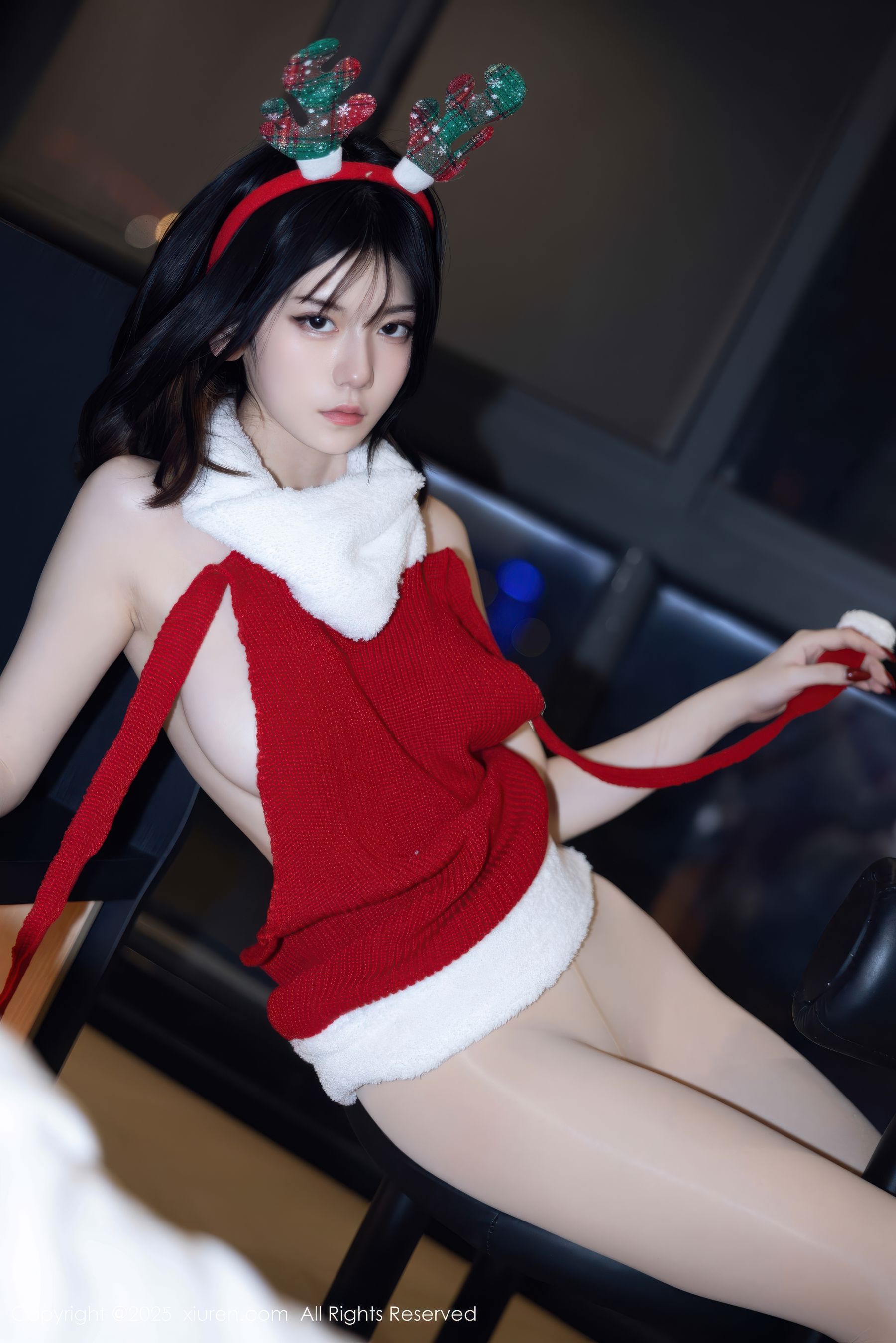 [秀人XiuRen] 2025.12.25 No.11158 凌七七/(86P)