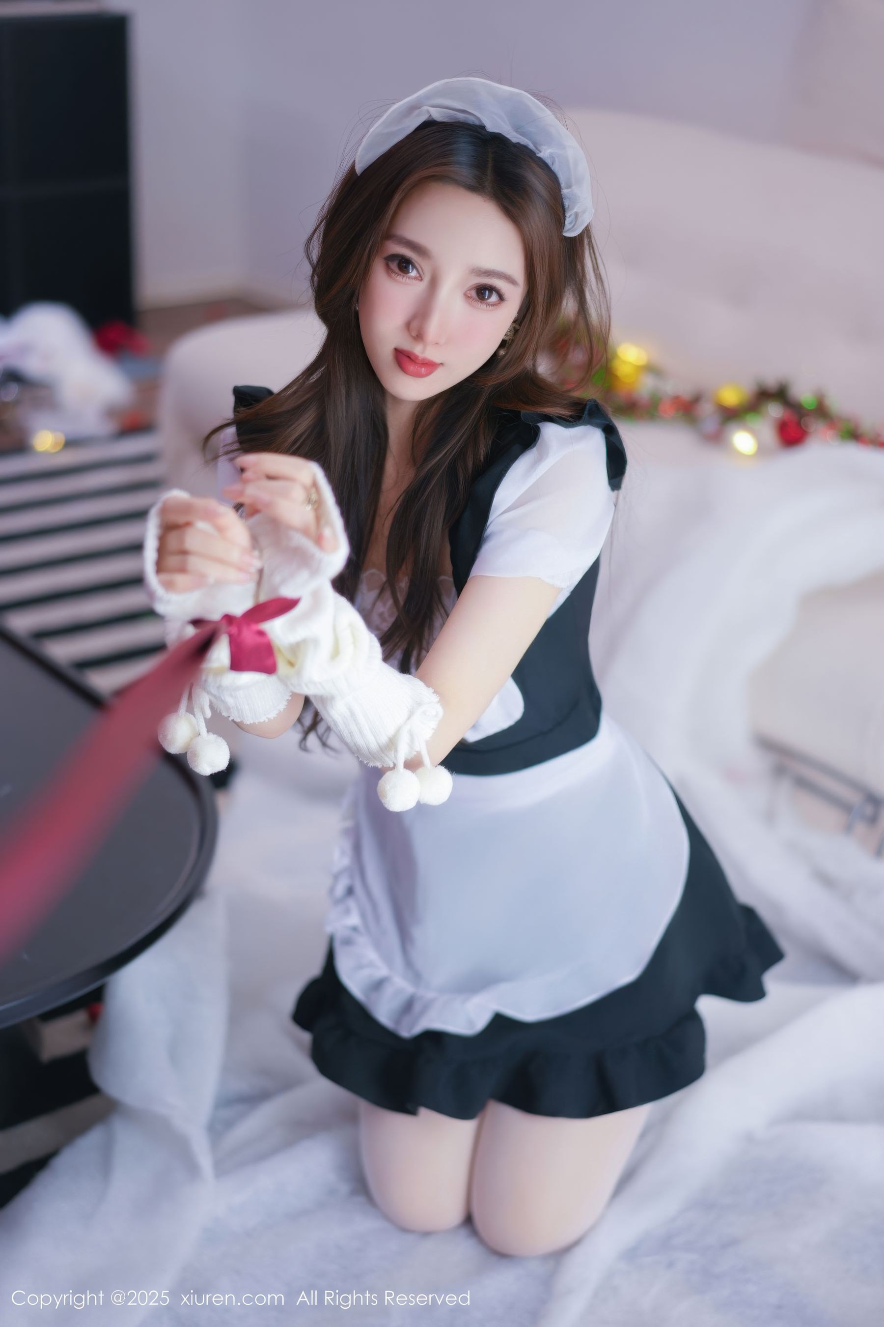 [秀人XiuRen] 2025.12.24 No.11152 Twins-桃桃/(77P)