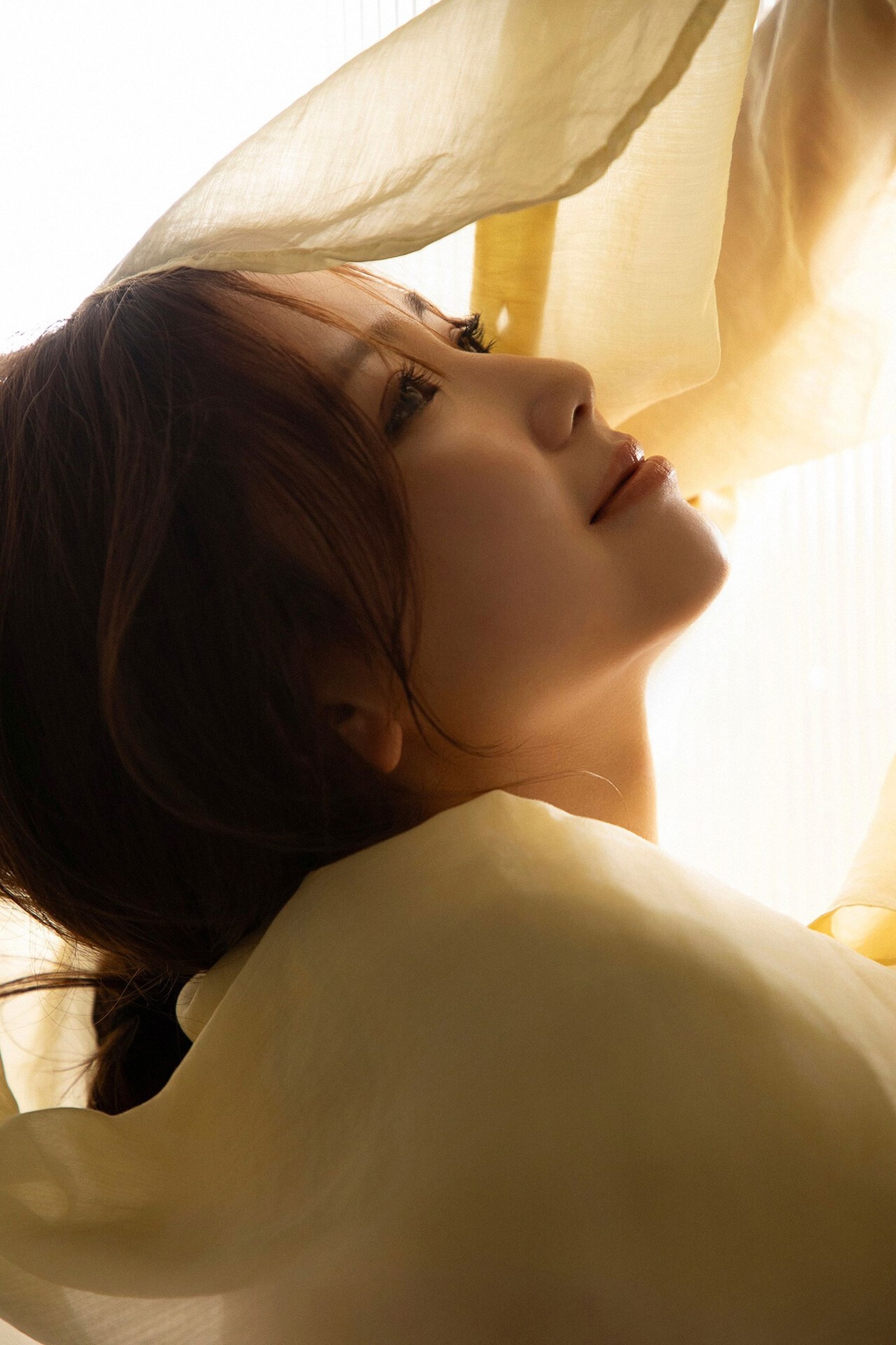 沢口愛華 - Silent Heat/(83P)