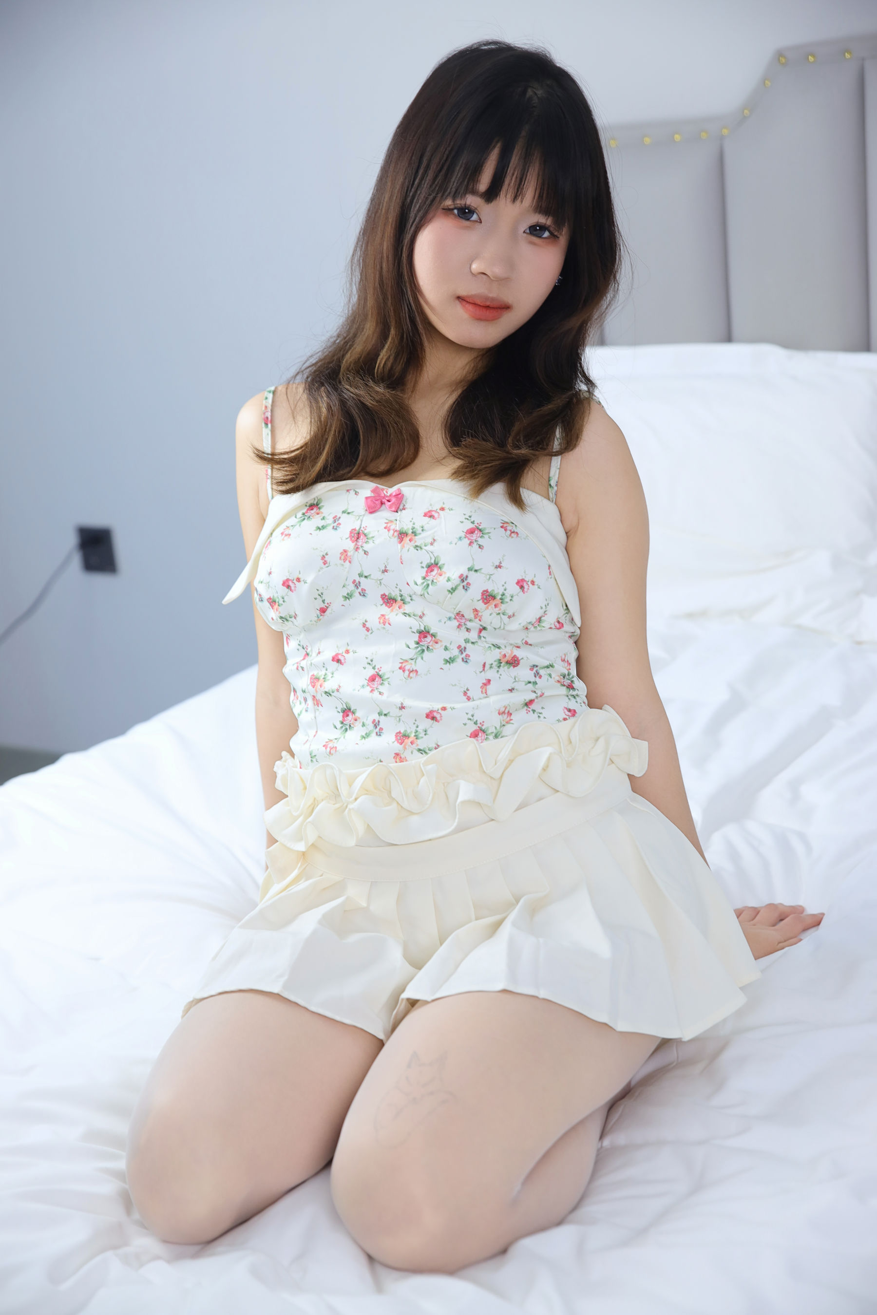 绮梦摄影 2025.01.08 No.138 娅轩 珍藏无修无水印版/(356P)