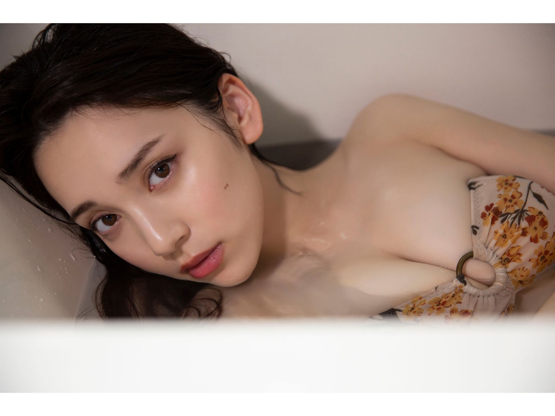 都丸紗也華 - bloom/(81P)