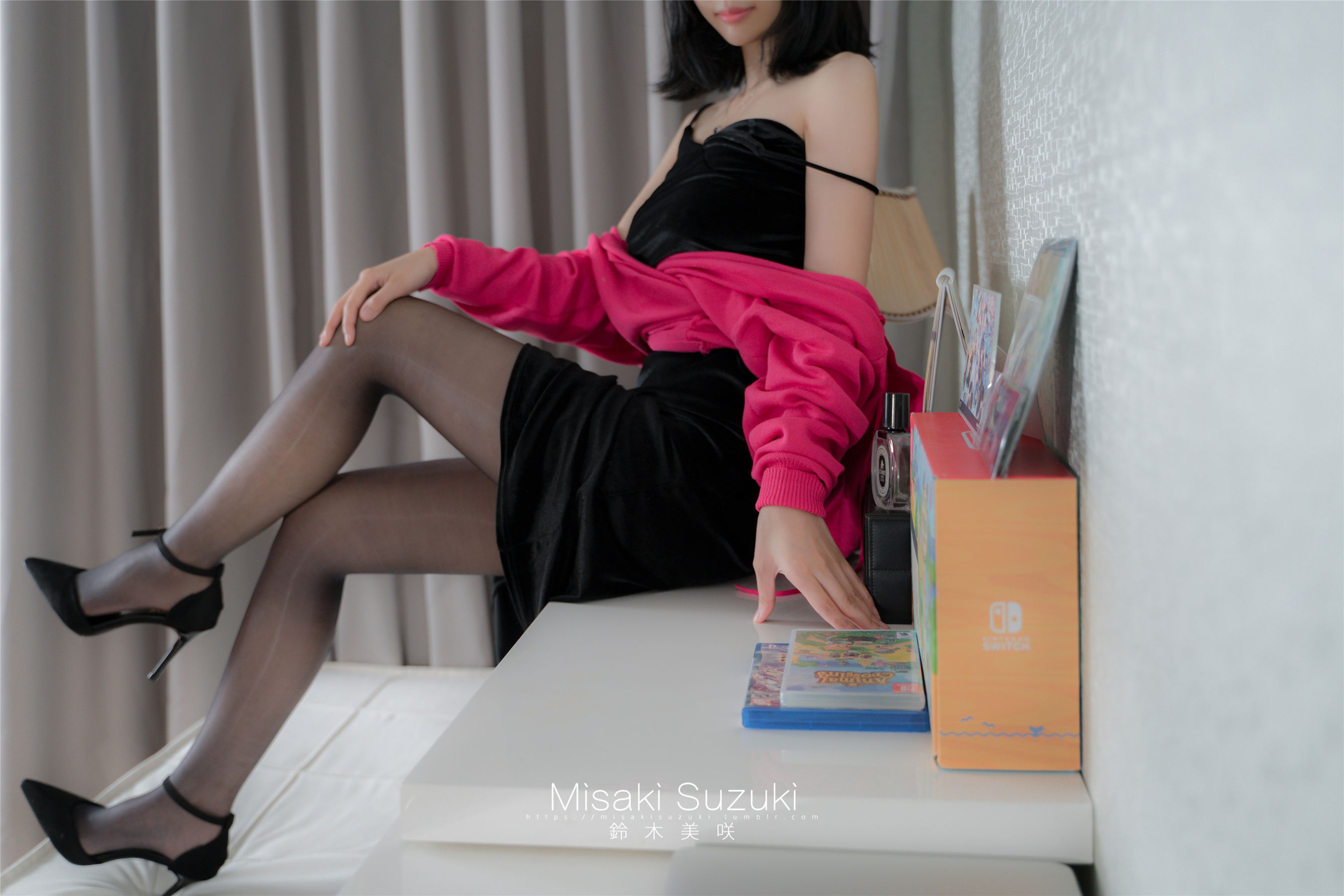 铃木美咲 福利 - 美人女教师想和我谈恋爱？骗人的吧！第一话/(45P)