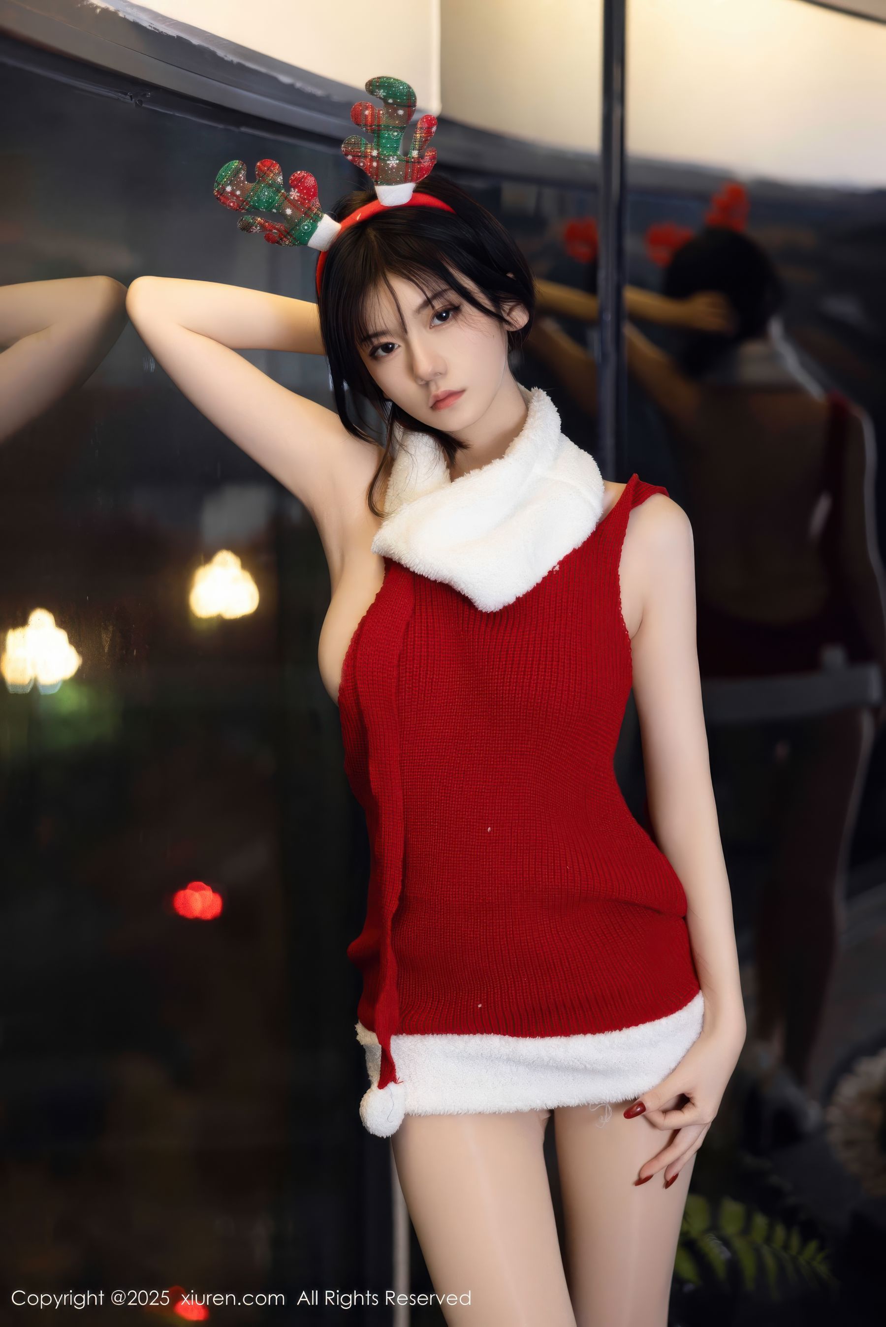 [秀人XiuRen] 2025.12.25 No.11158 凌七七/(86P)