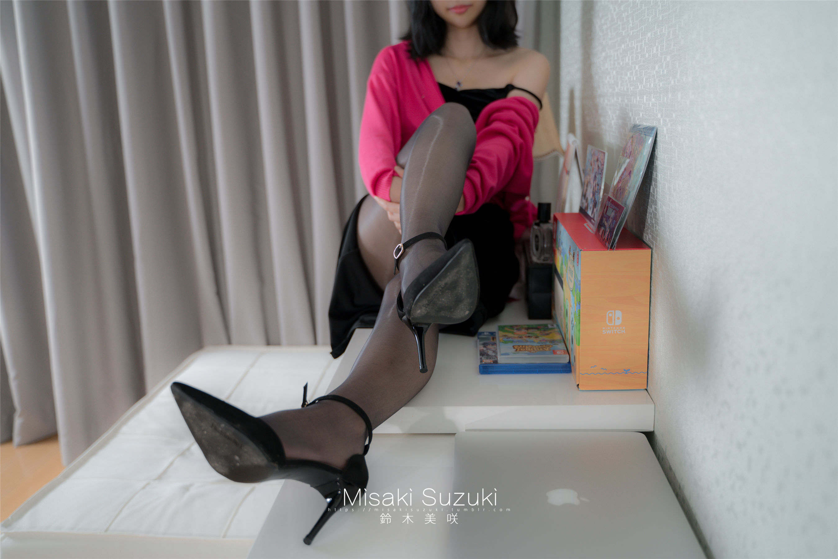 铃木美咲 福利 - 美人女教师想和我谈恋爱？骗人的吧！第一话/(45P)