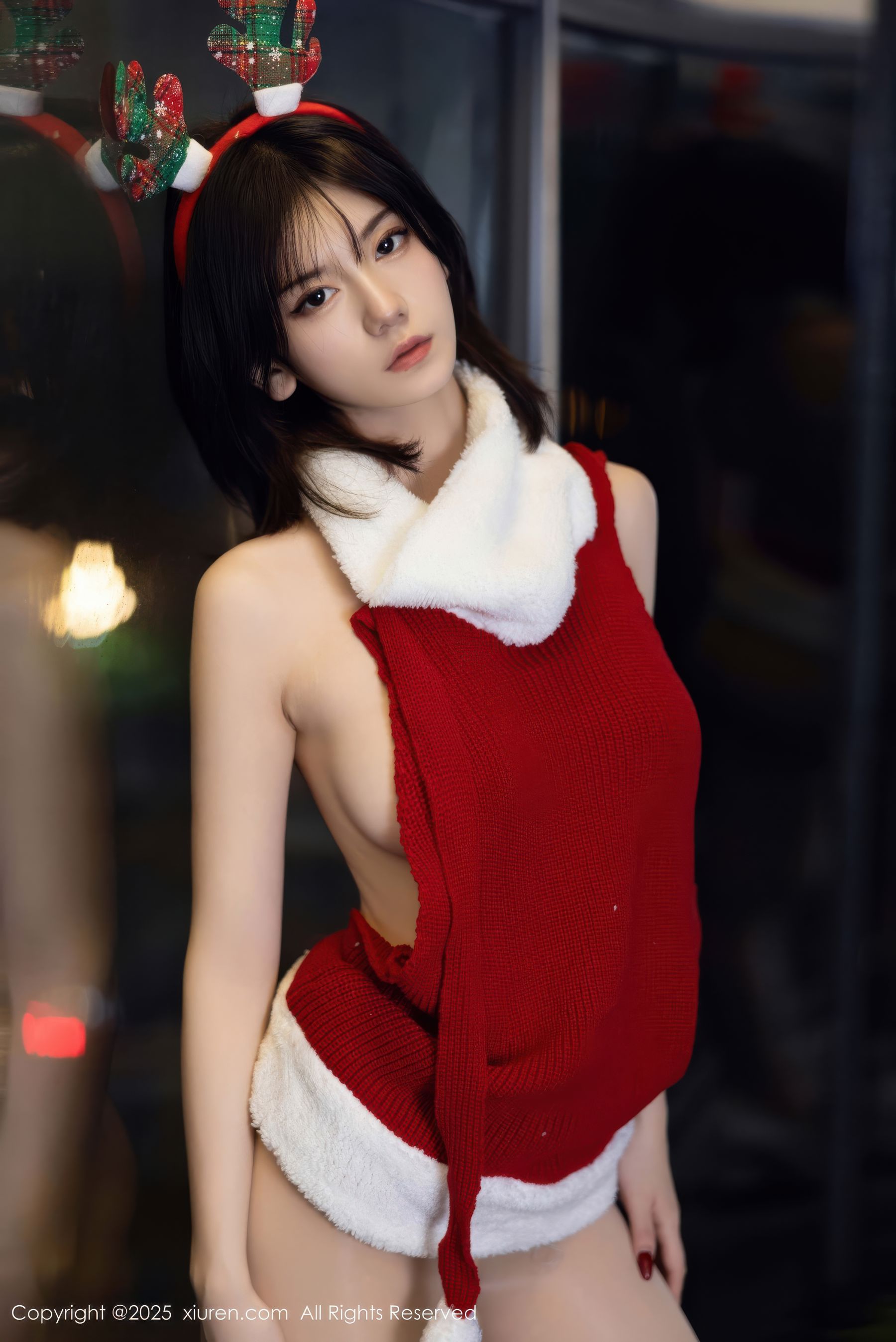 [秀人XiuRen] 2025.12.25 No.11158 凌七七/(86P)