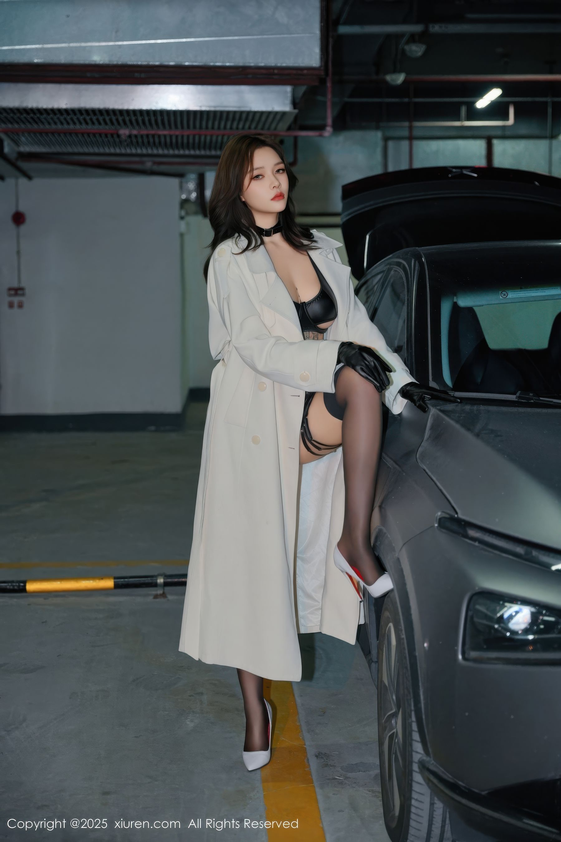 [秀人XiuRen] 2025.12.30 No.11176 娜比/(71P)